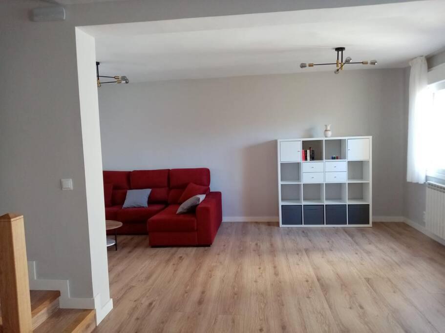Casa de tres habitaciones