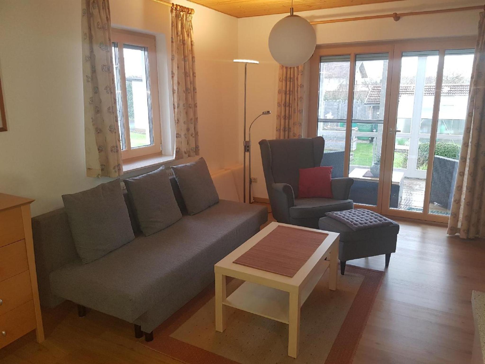 Apartment photo 2