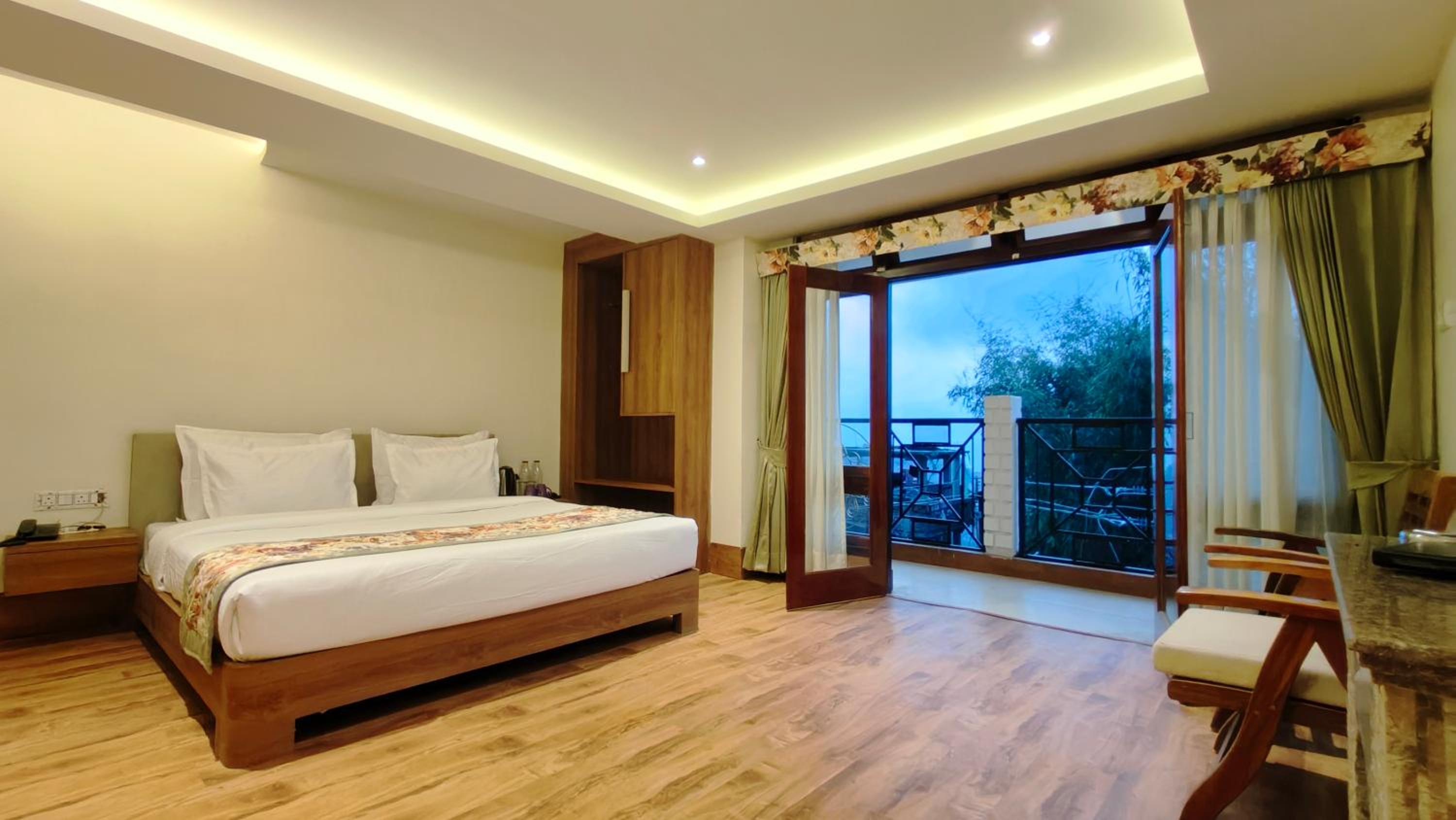 Double Room with Balcony photo 1