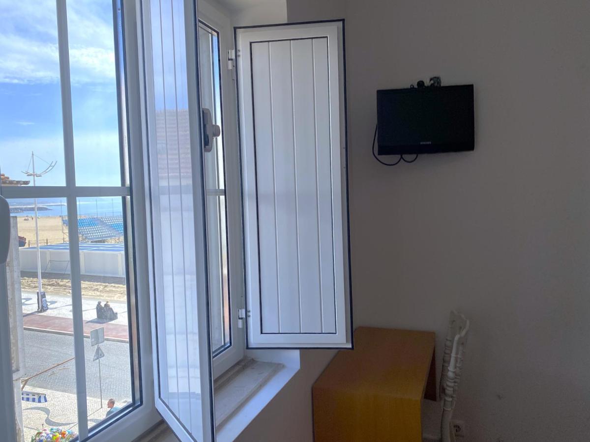 Double Room with Side Sea View - Photo 3