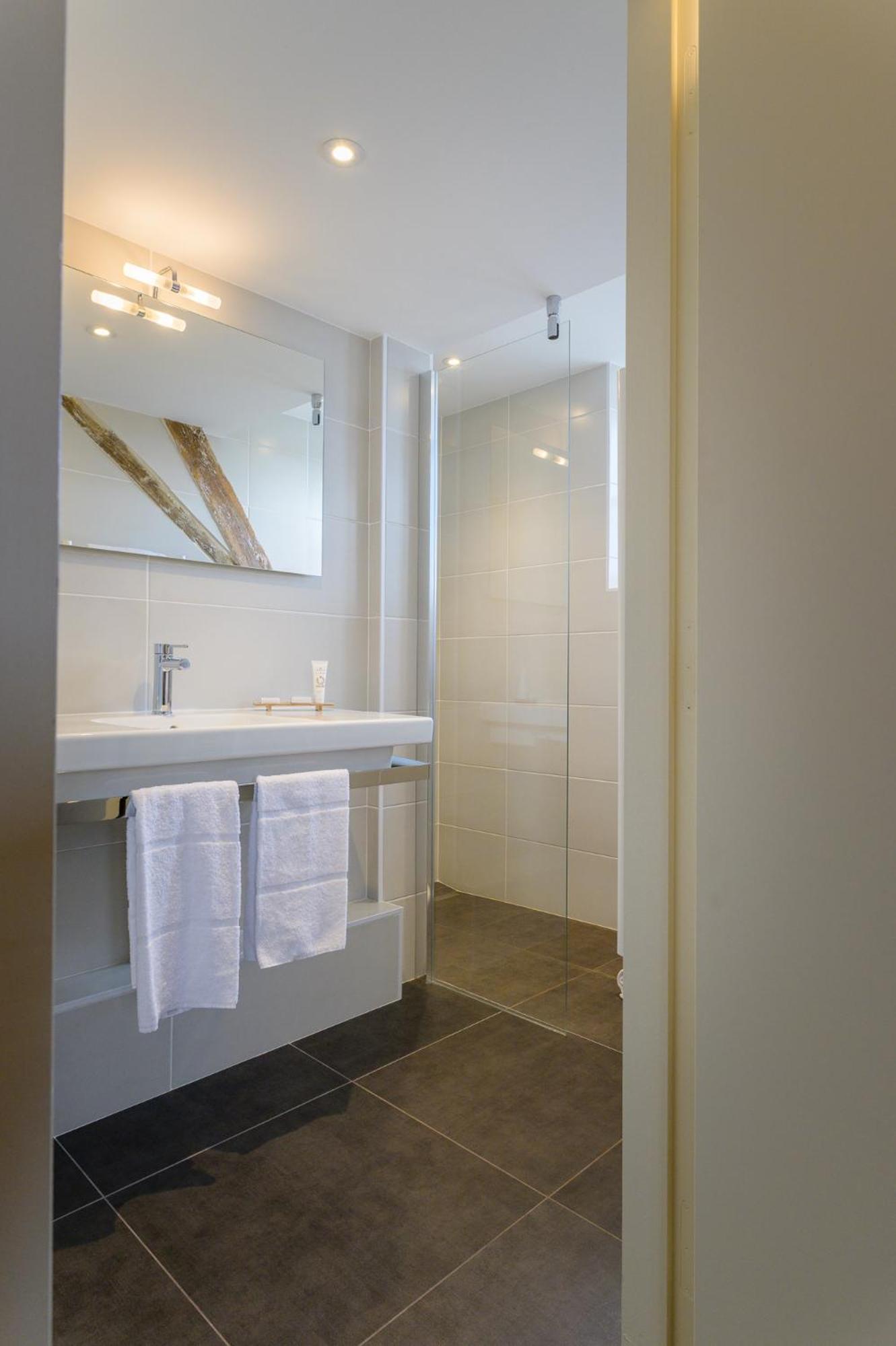 Comfort Double Room - Photo 11