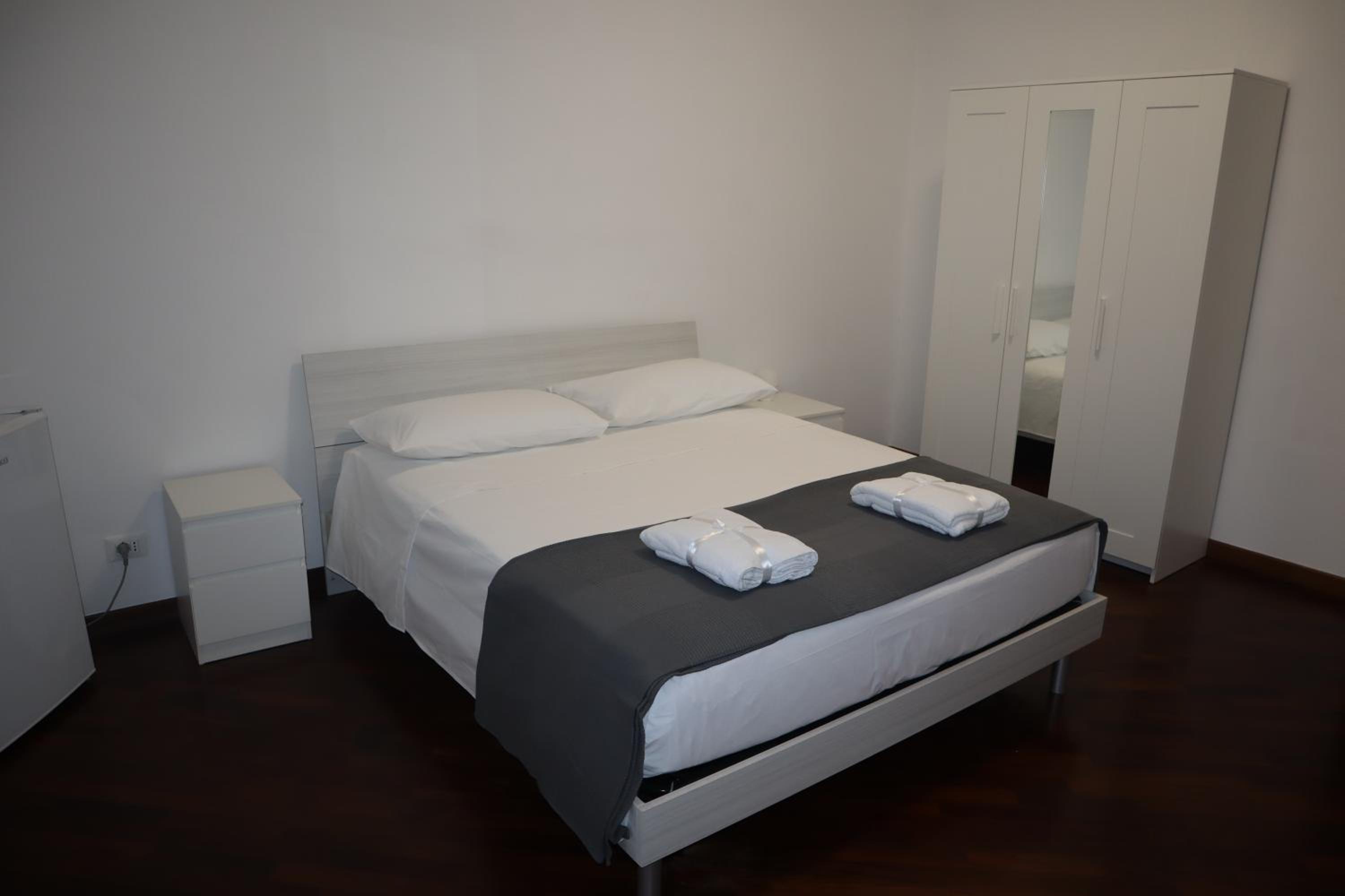 Double Room with Private External Bathroom