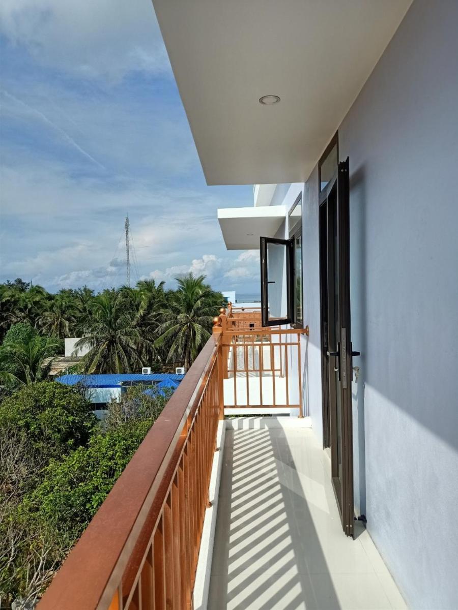Quadruple Room with Balcony photo 2