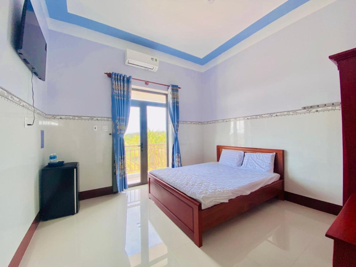 King Room with Balcony photo 1