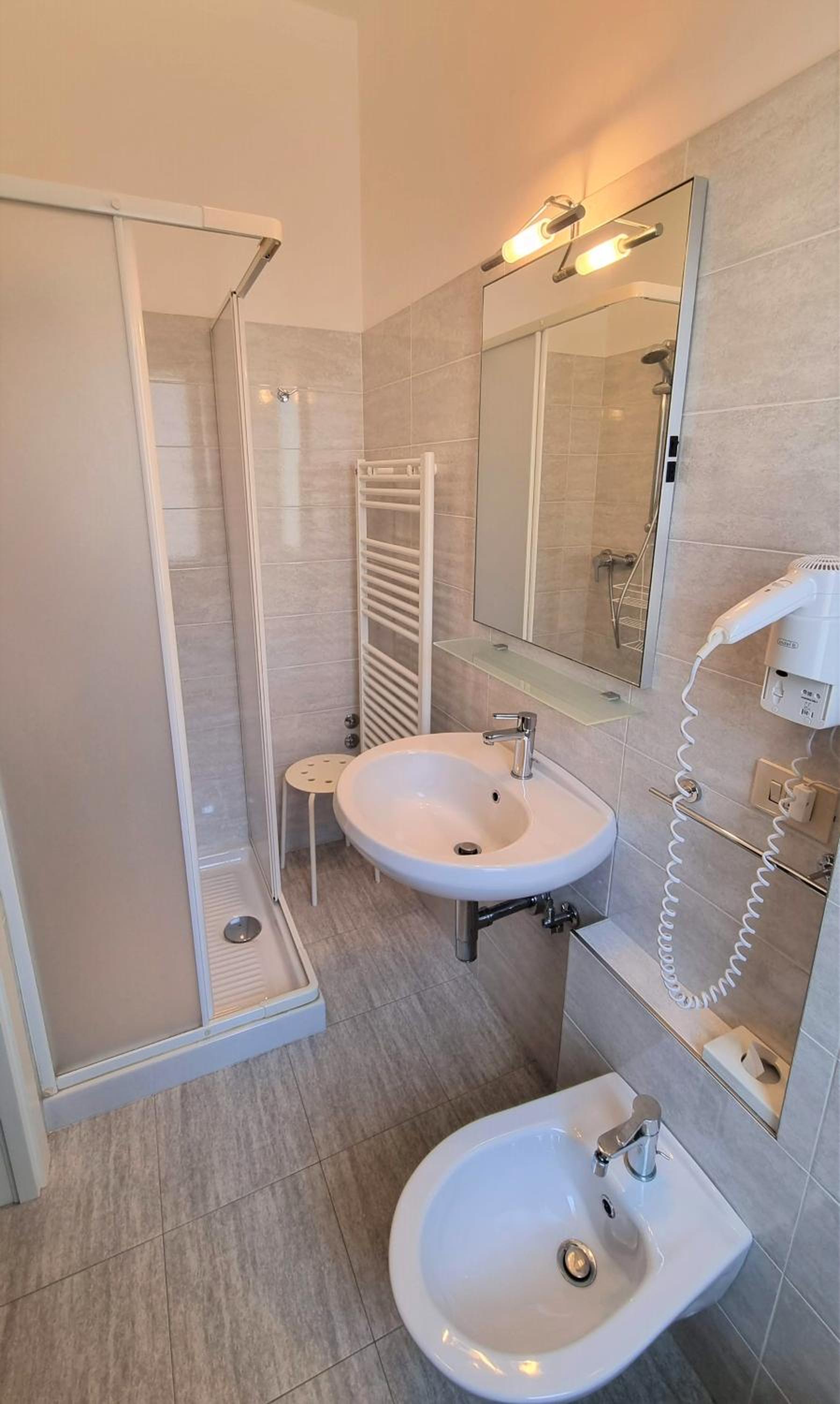 Double or Twin Room with Balcony photo 3