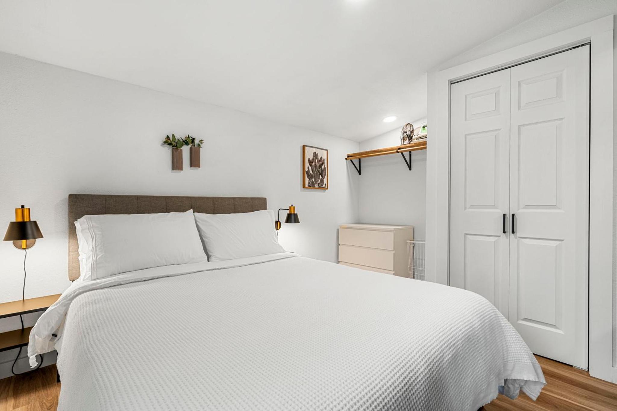 One-Bedroom House photo 1