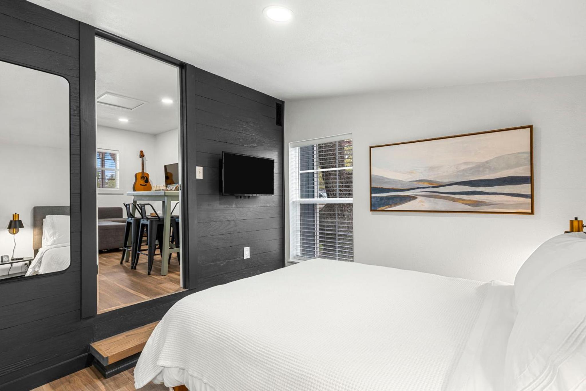 One-Bedroom House photo 2