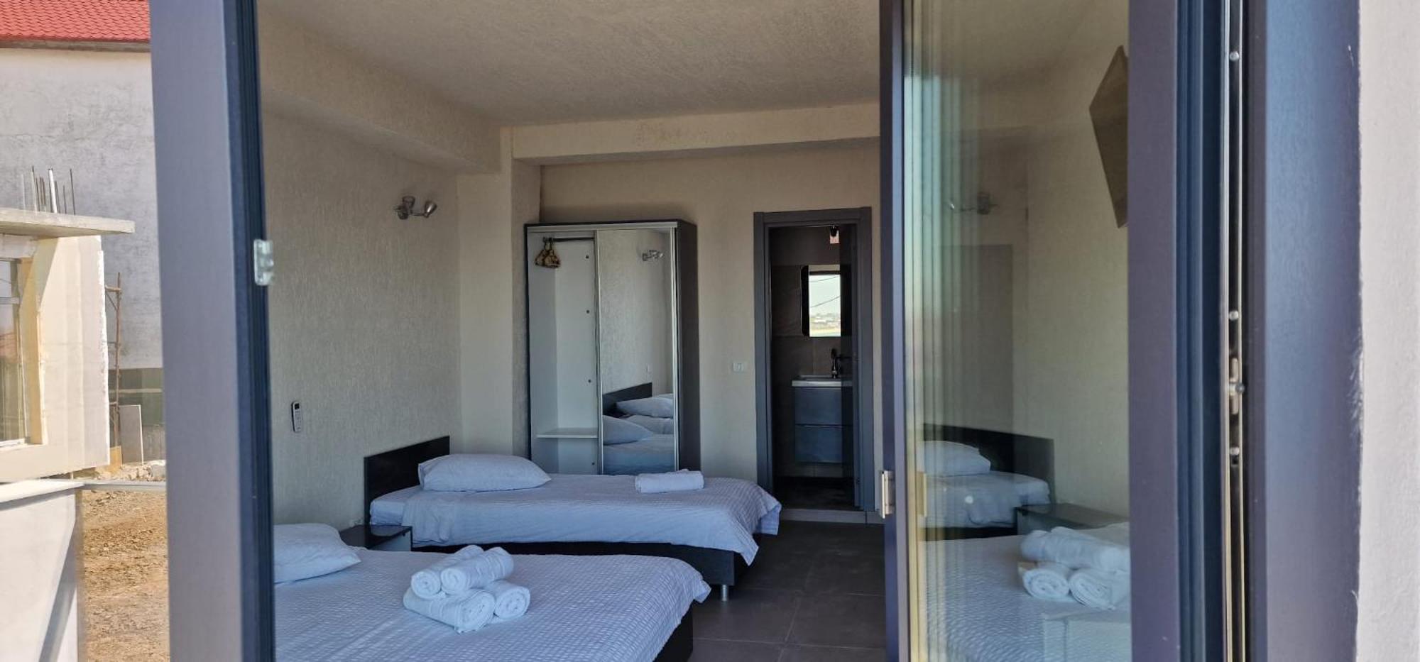 Family Room with Balcony photo 2