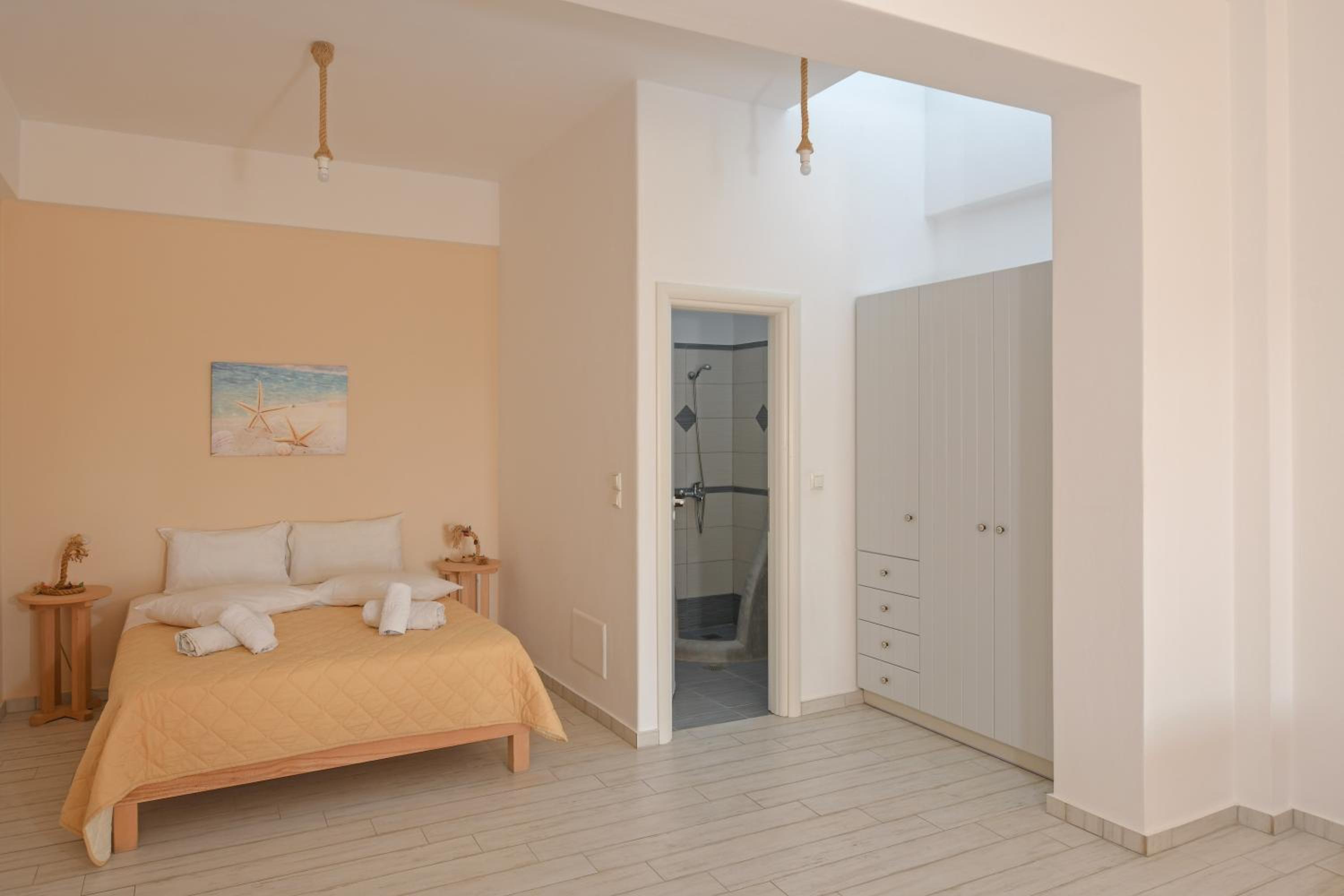 Apartment - Ground Floor photo 3