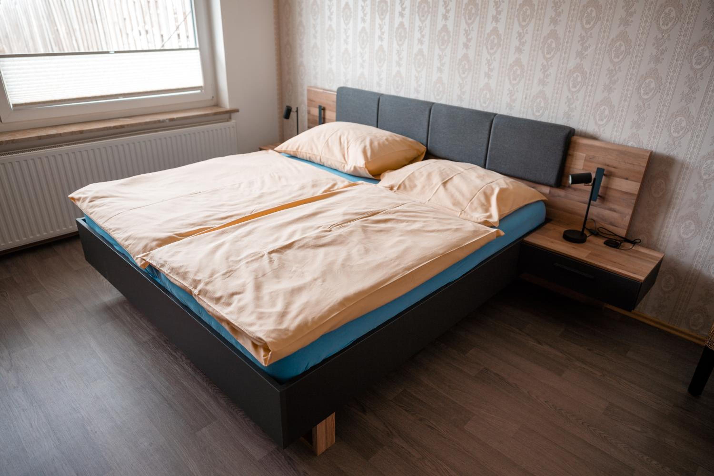 Double Room with Shared Bathroom photo 1