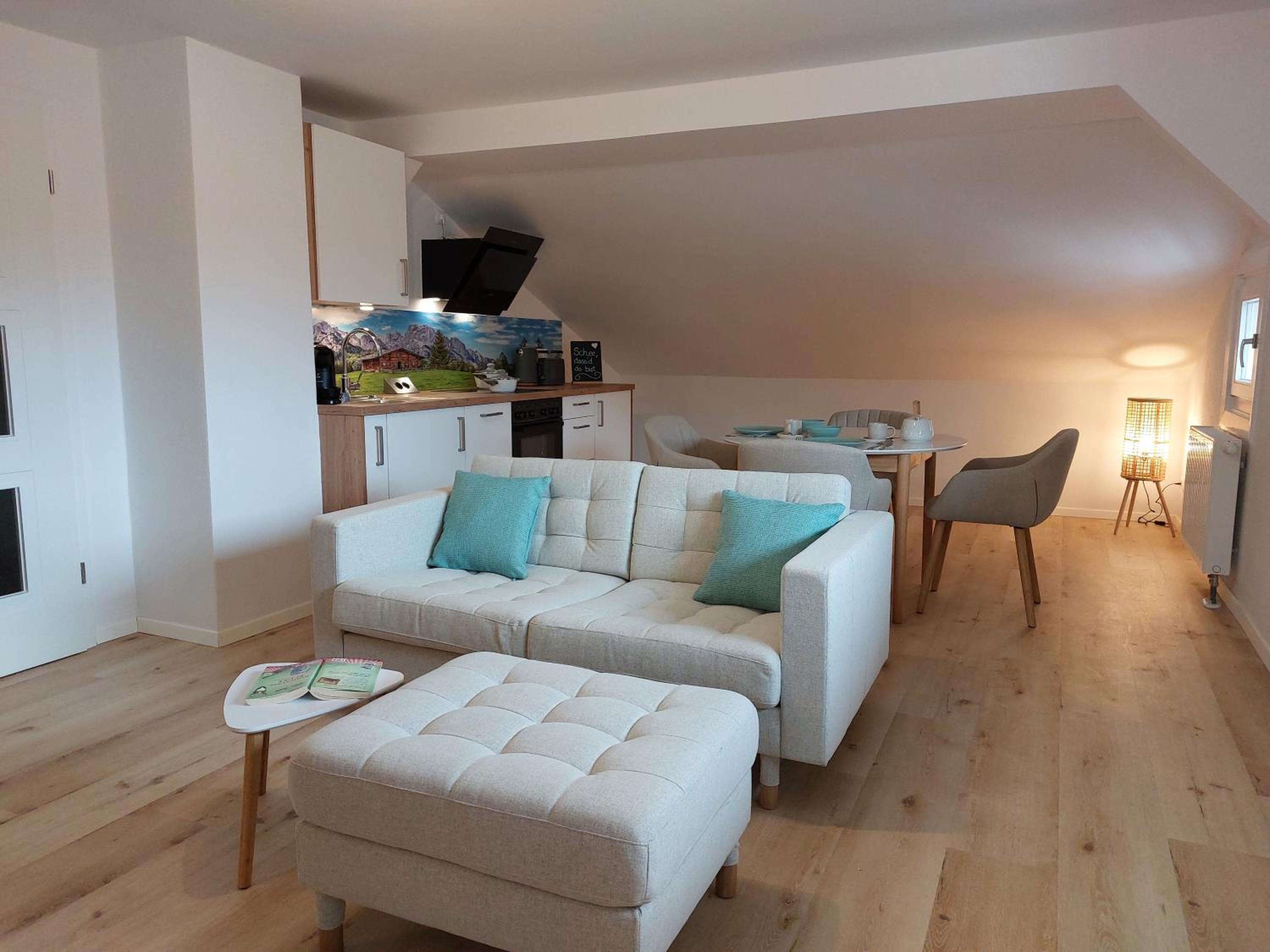 Apartment with Mountain View photo 1