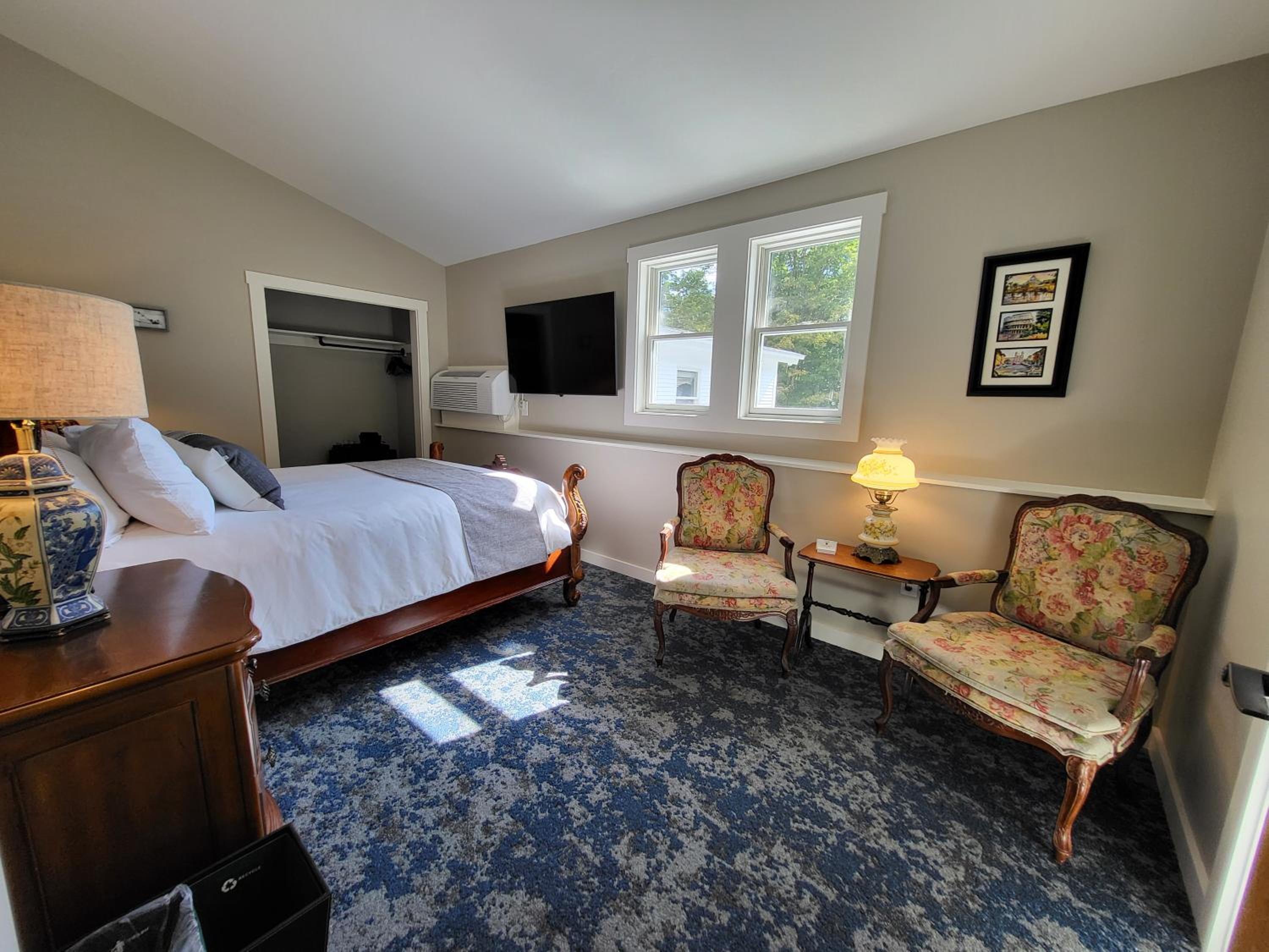 Queen Room - Photo 4