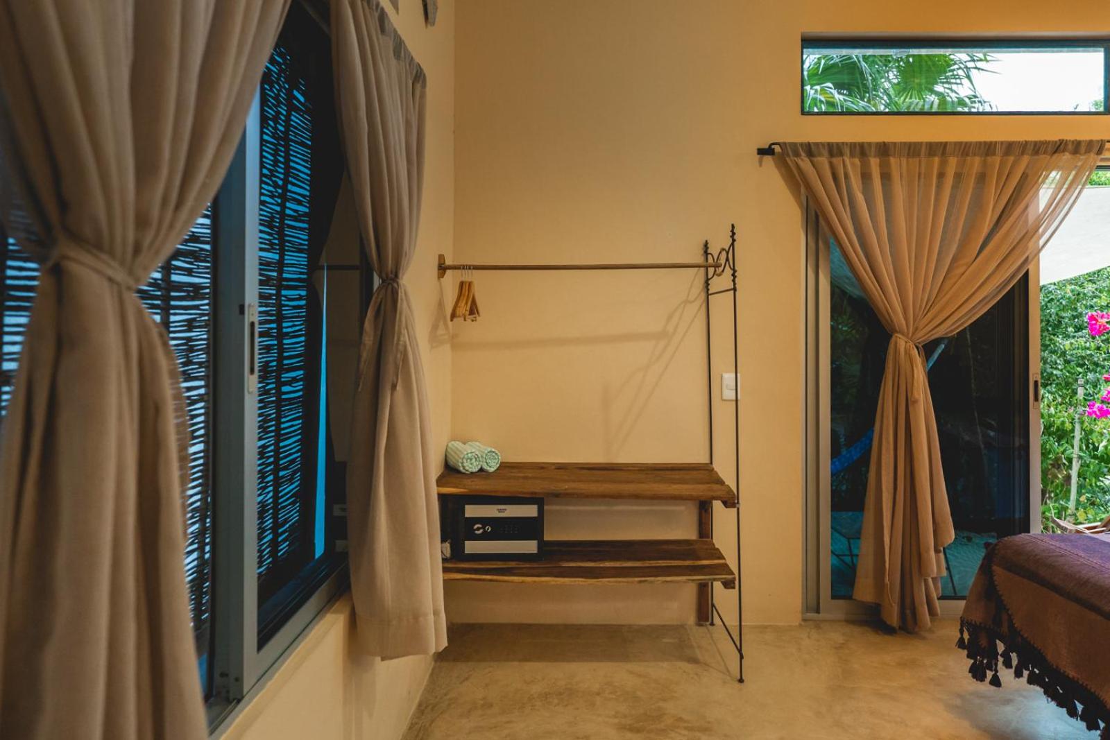 Double Room with Garden View - Photo 21