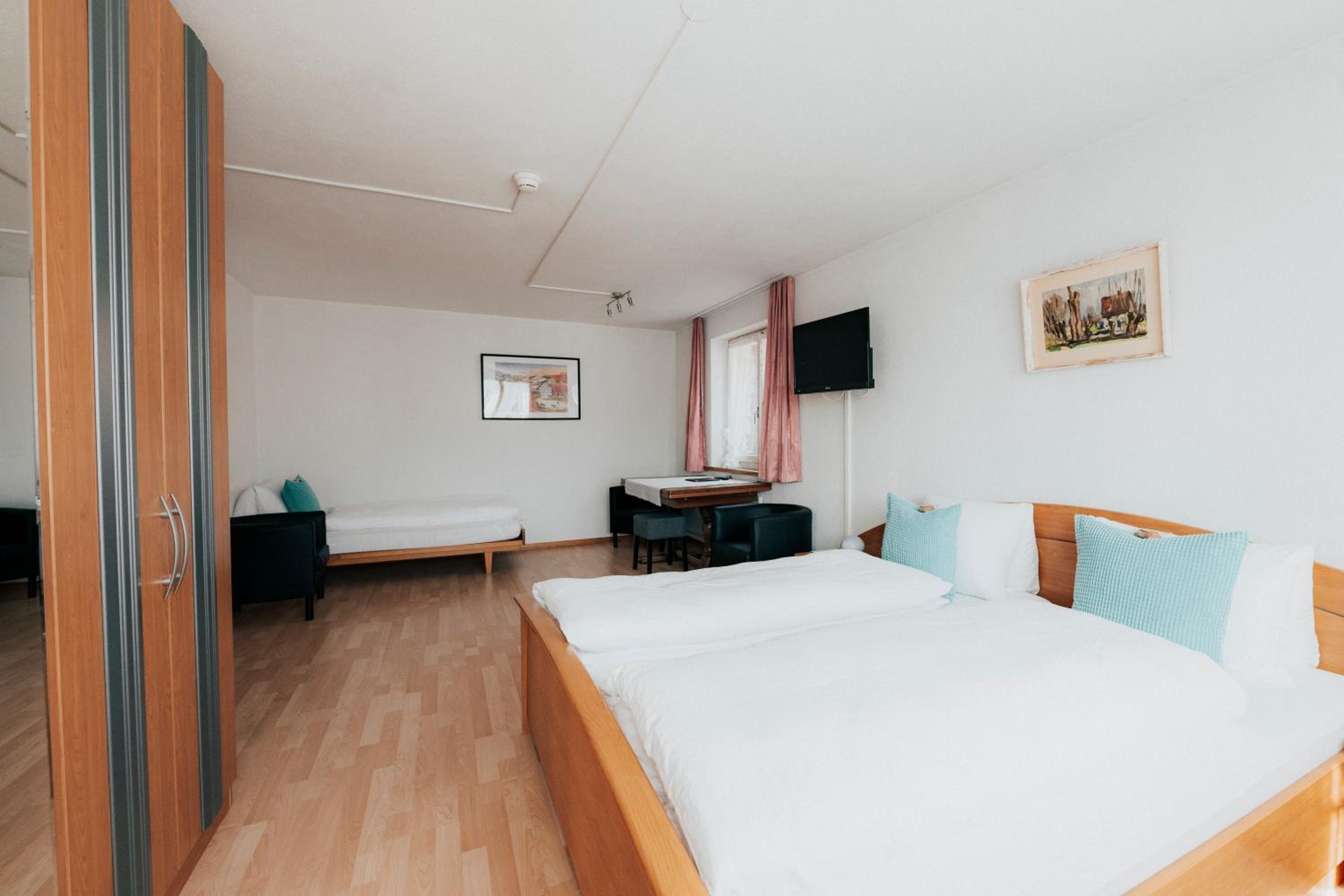 Double Room - Photo 4
