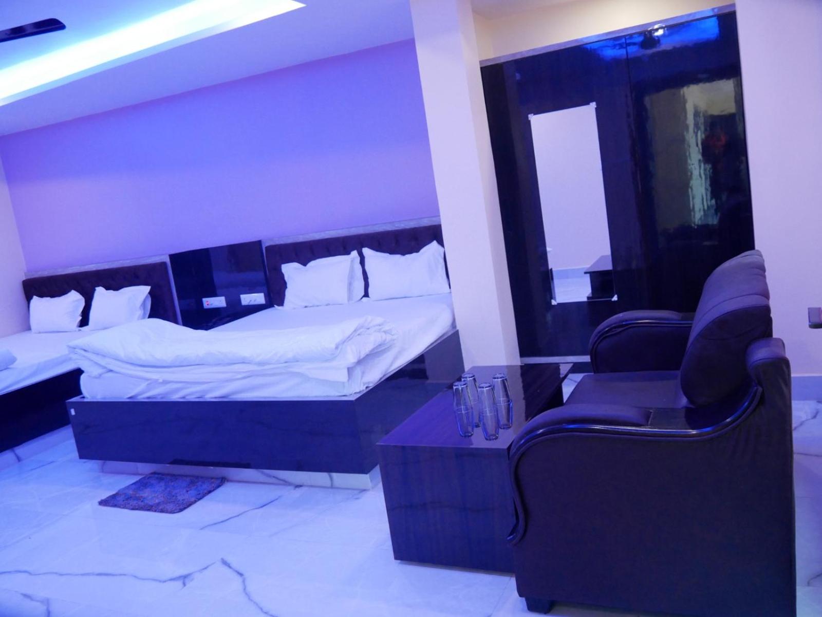 Deluxe Quadruple Room - Photo 7