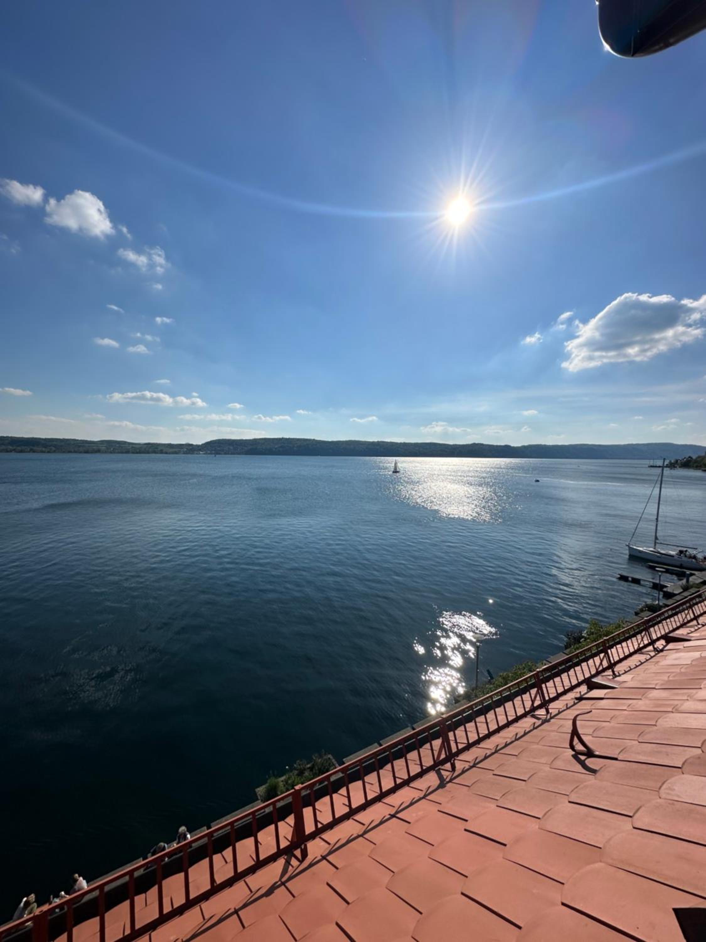 Suite with Lake View photo 2