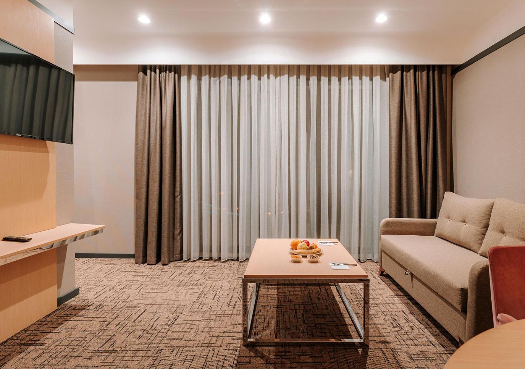 Suite with Balcony photo 1