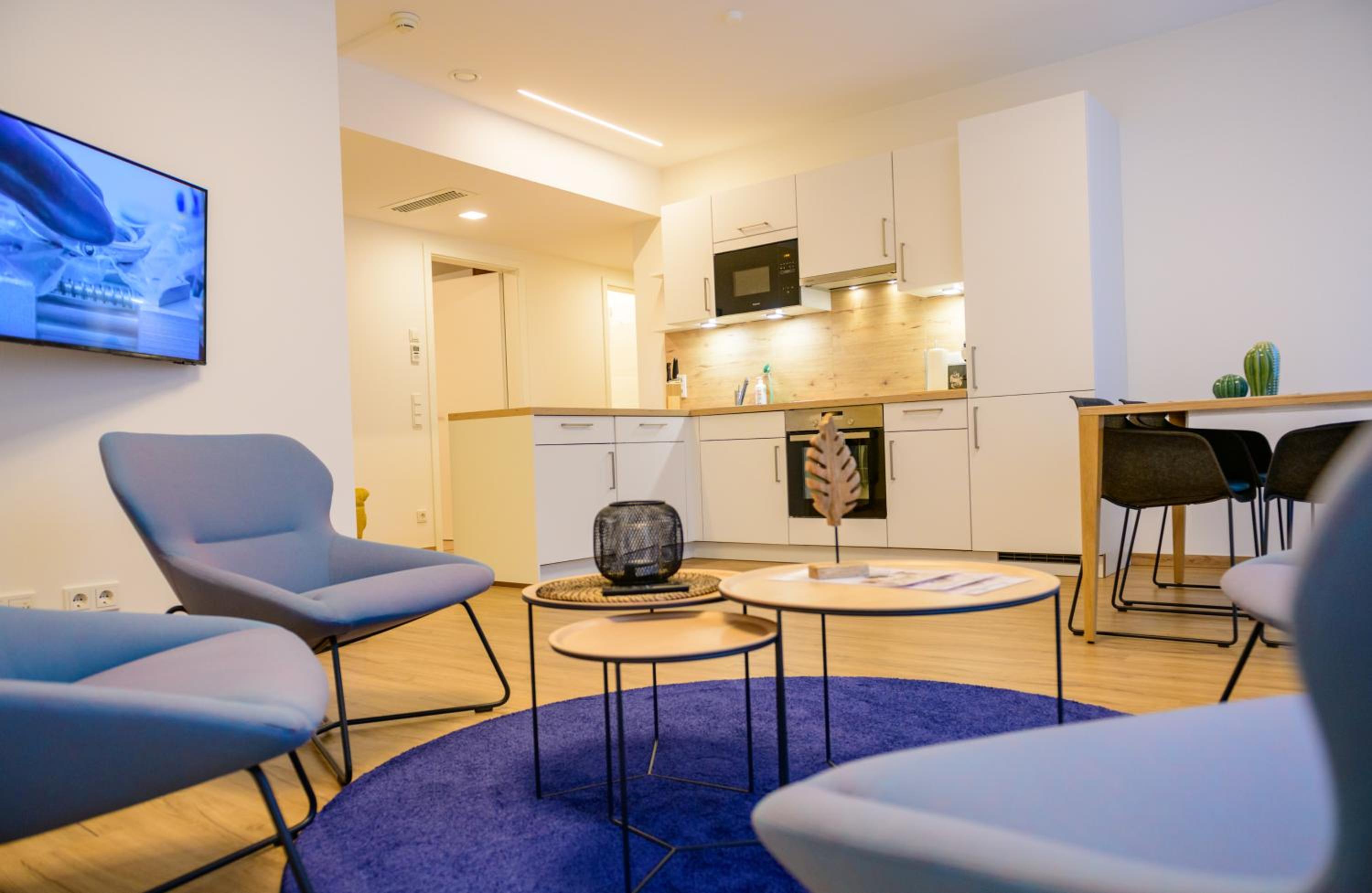 Apartment photo 2