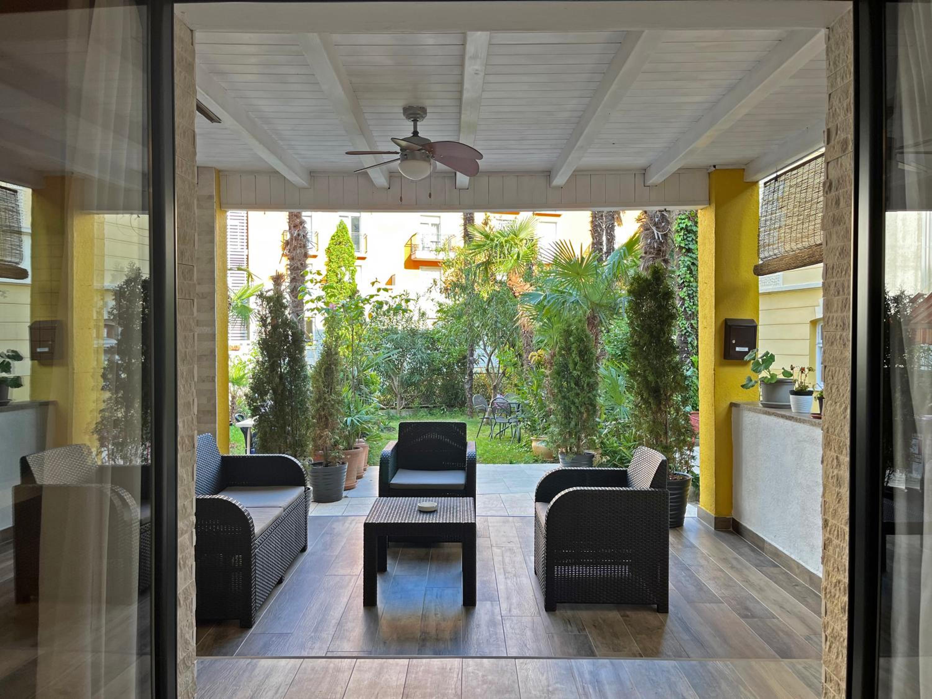 Apartment - Ground Floor photo 3