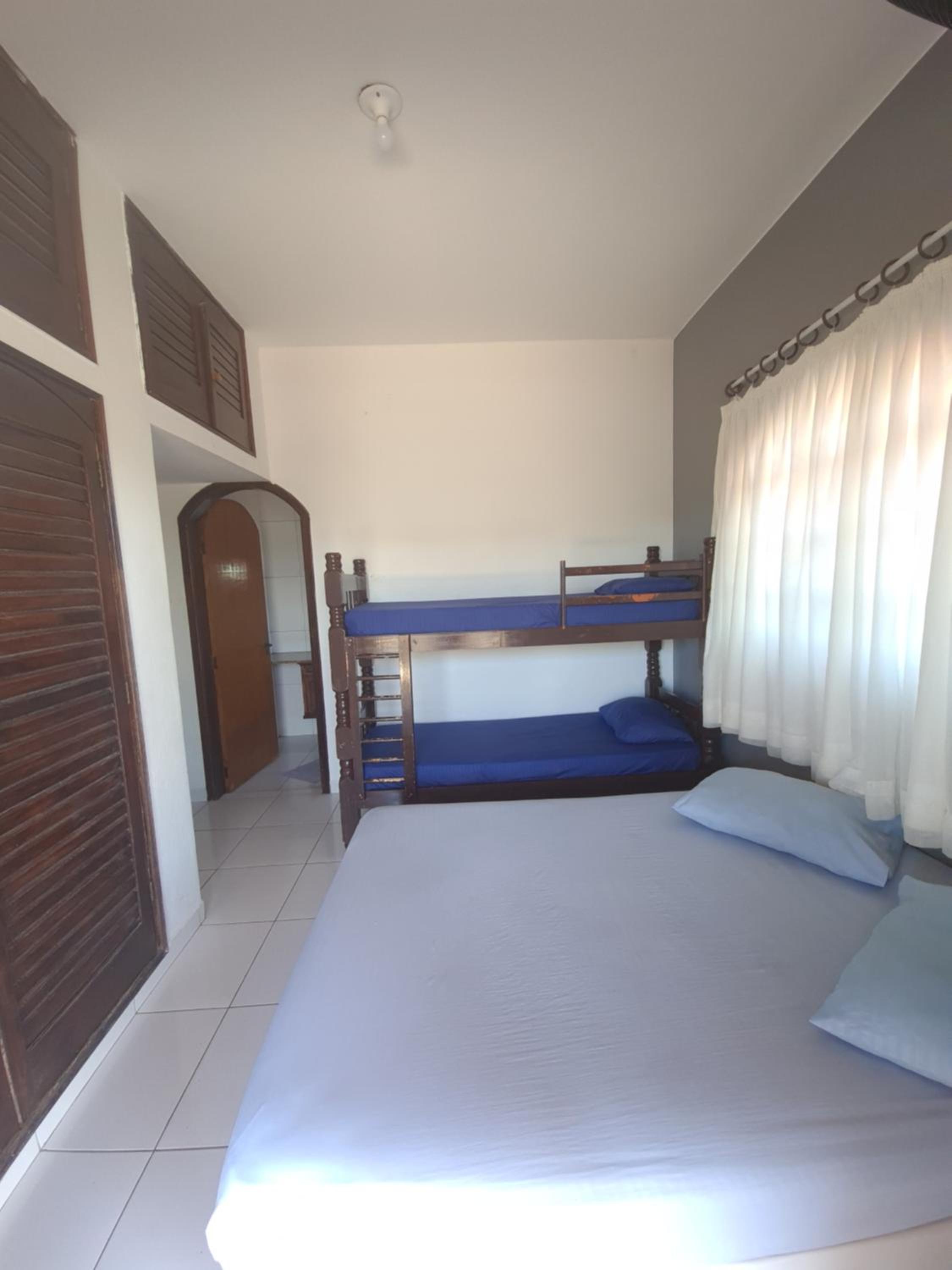 Deluxe Family Suite photo 1