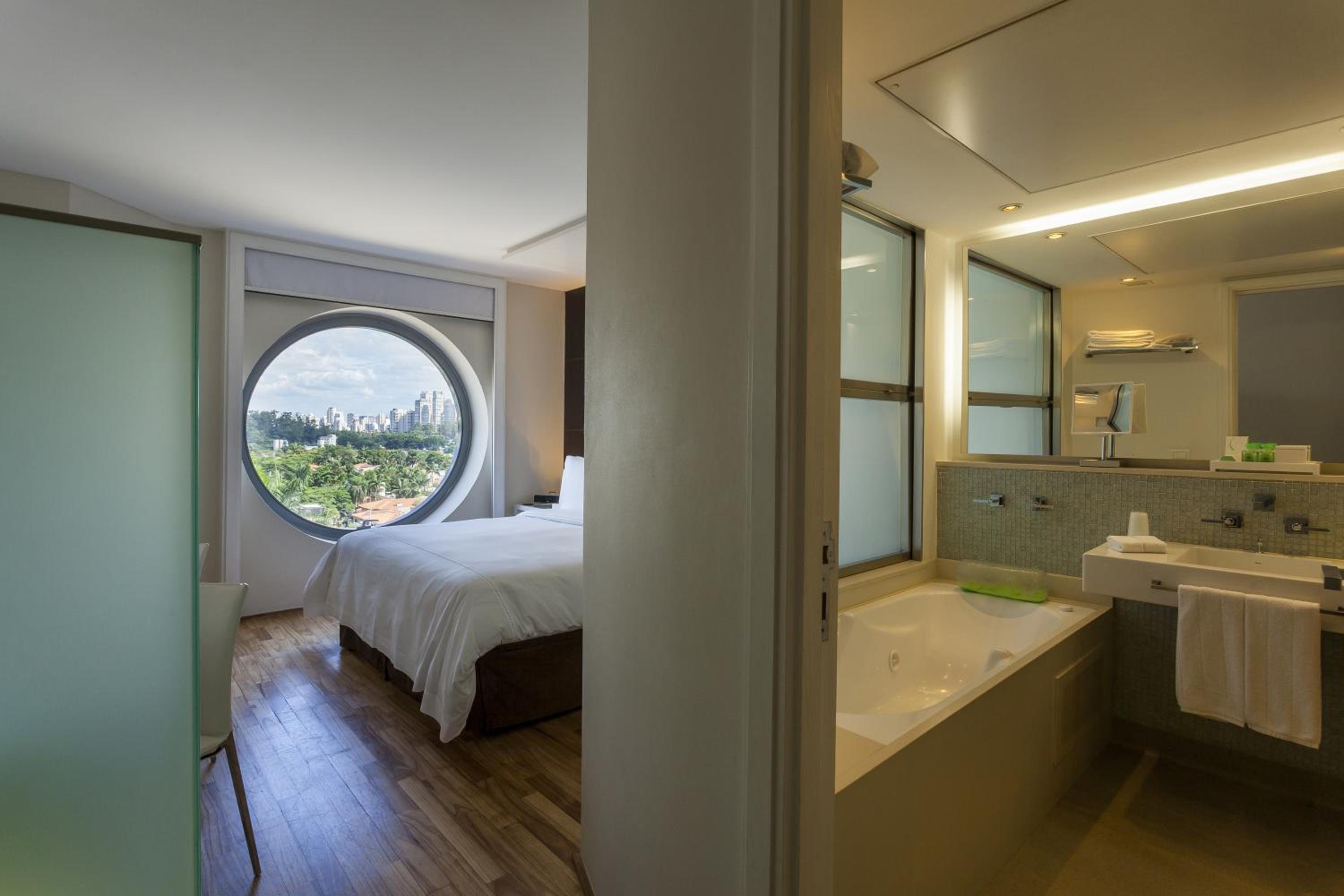 Deluxe Double Room - Photo 1
