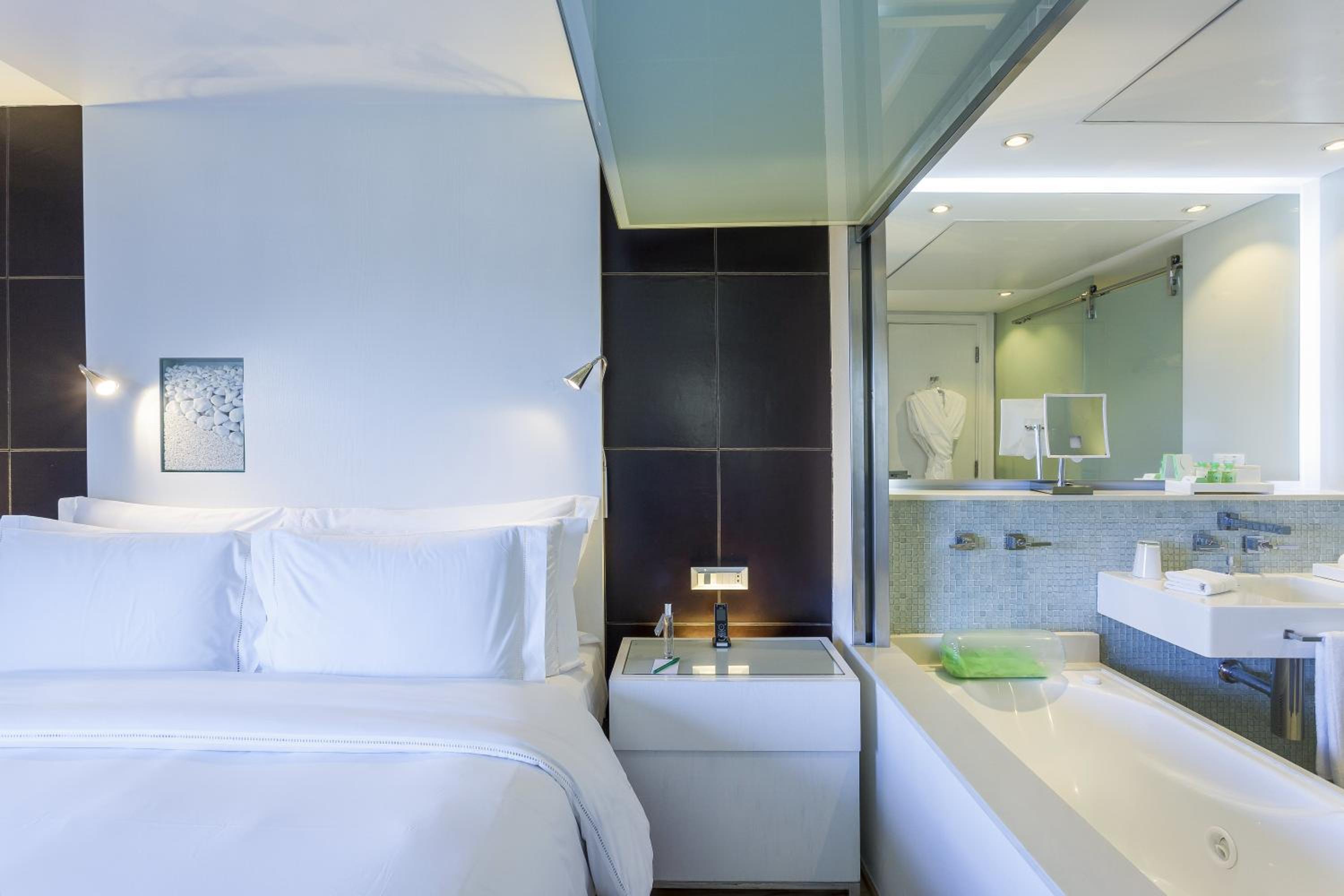 Premium Double Room - Photo 2