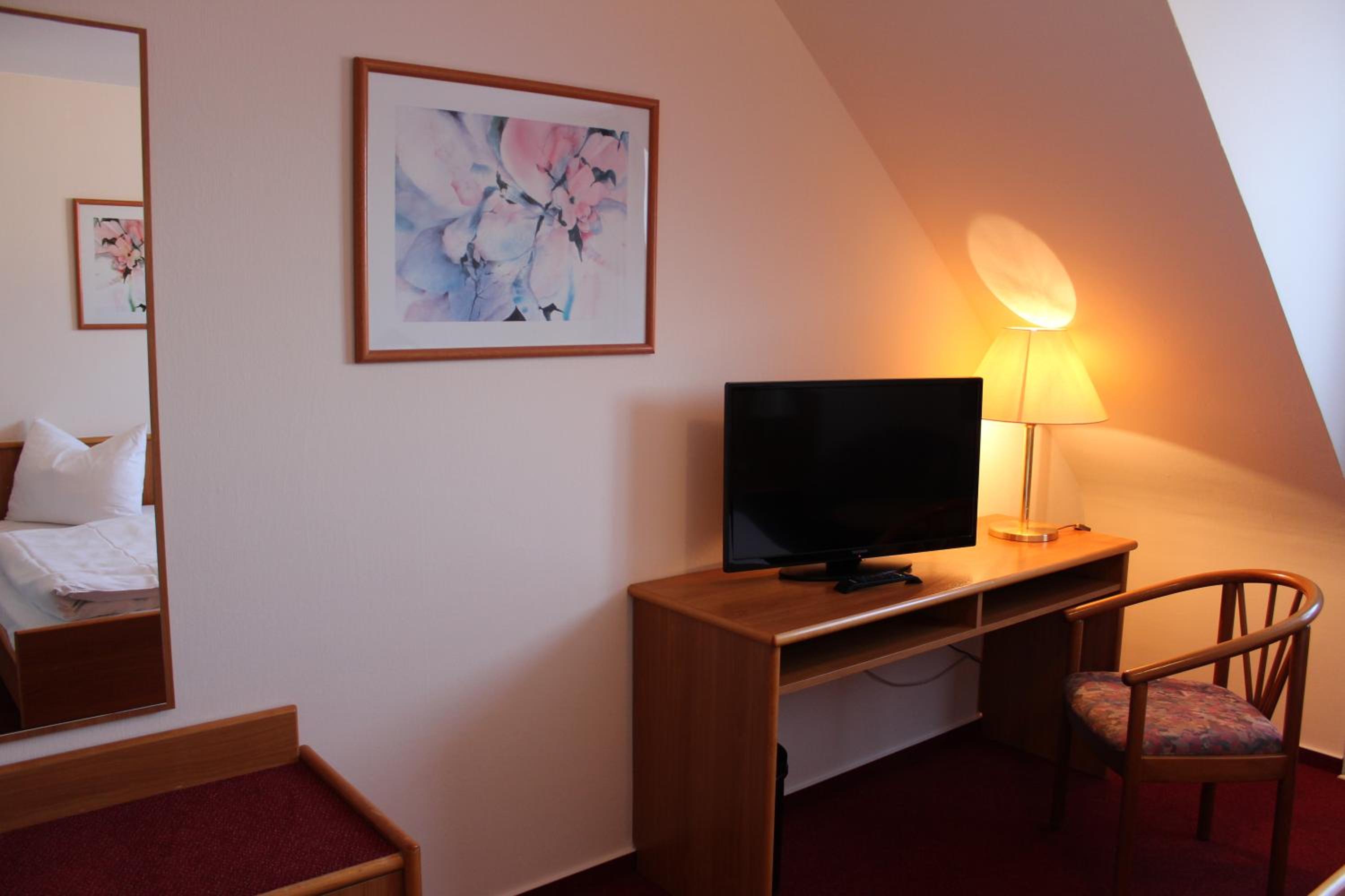 Double Room - Photo 4
