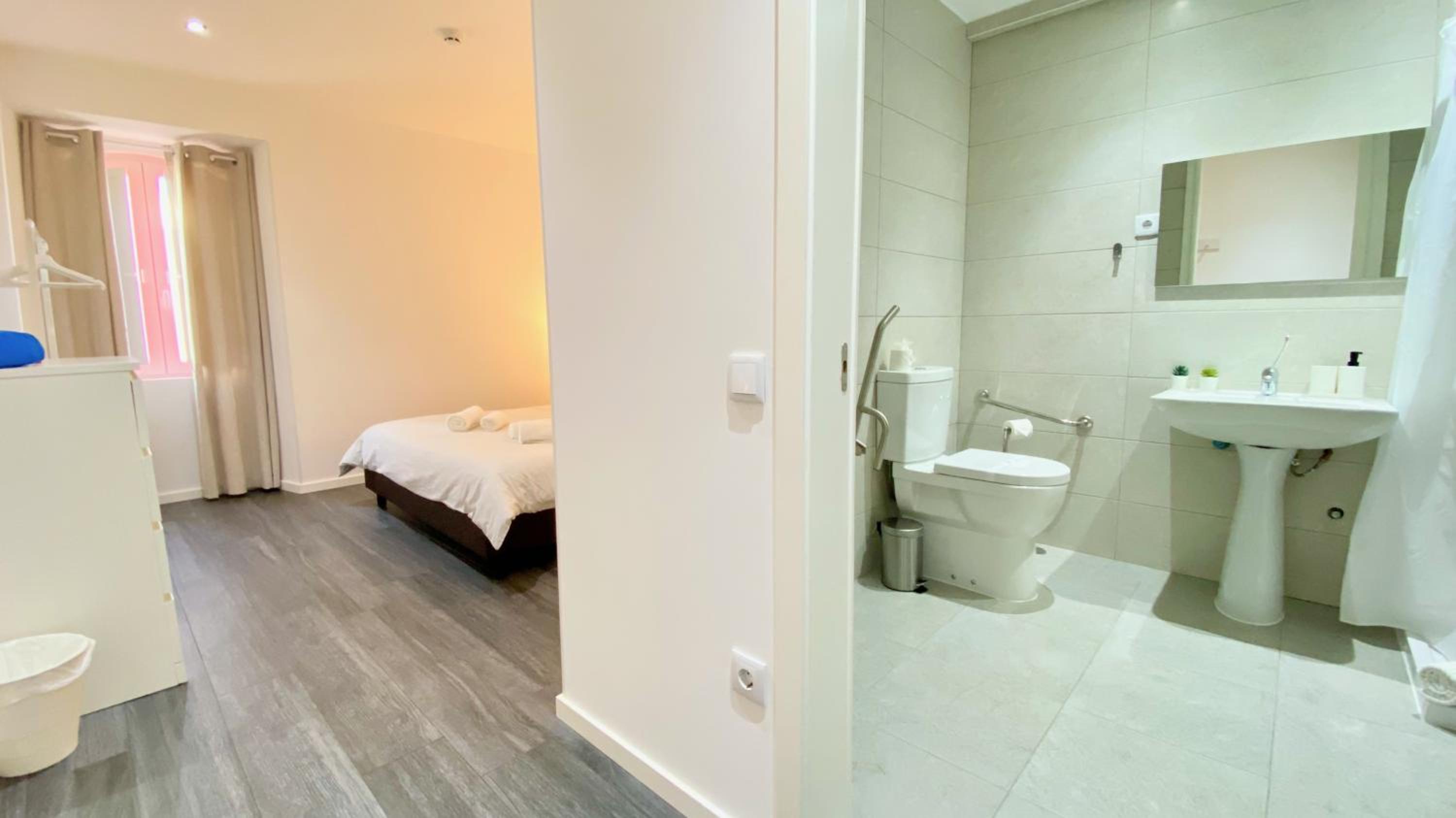 Superior Double Room - Photo 6