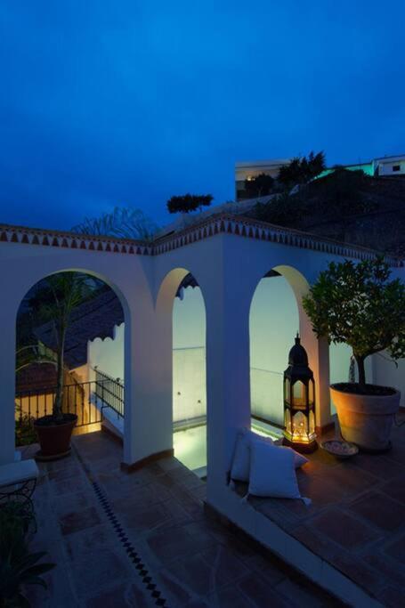 Villa with Private Pool photo 2