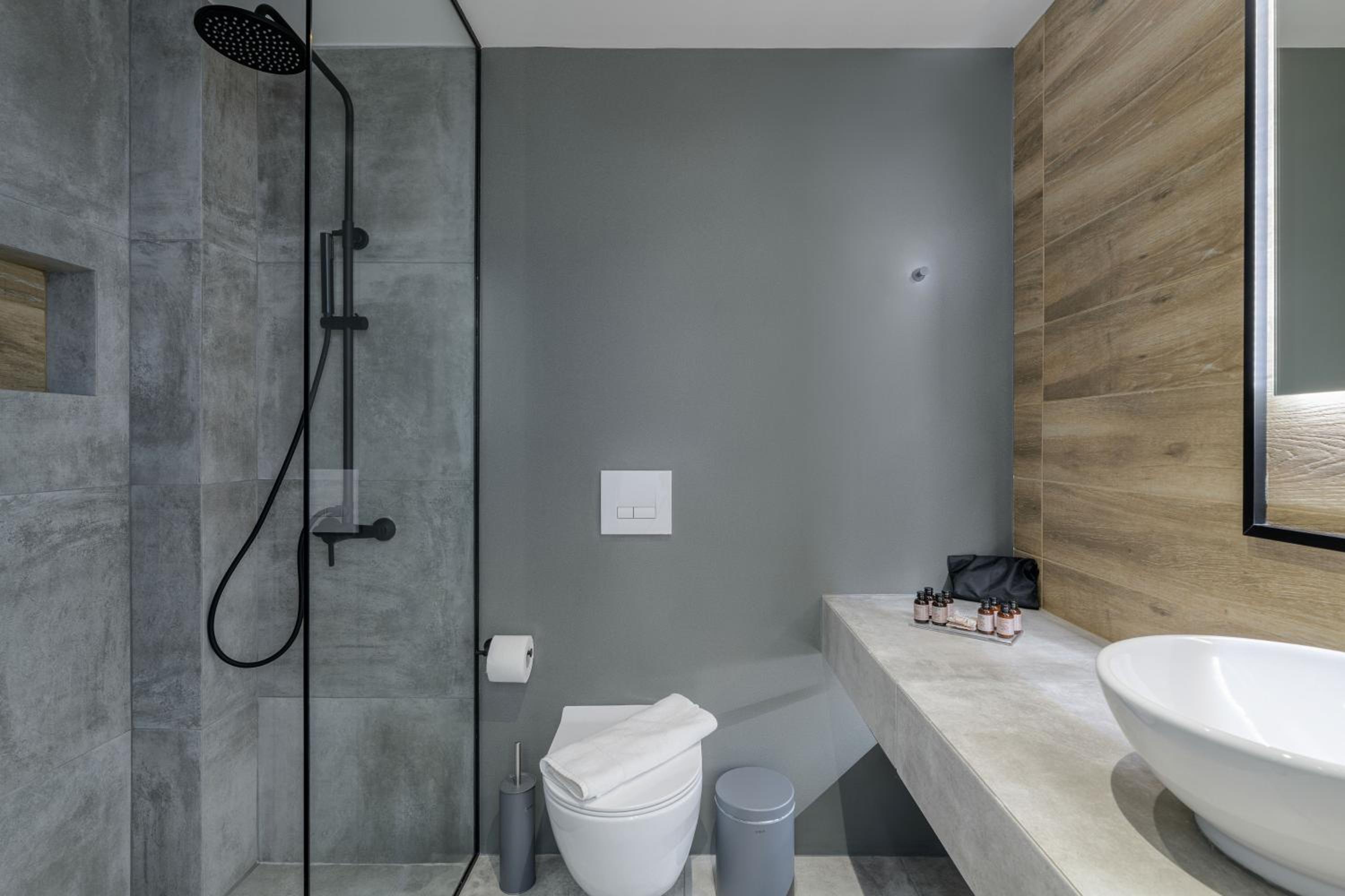 Suite with Balcony photo 3