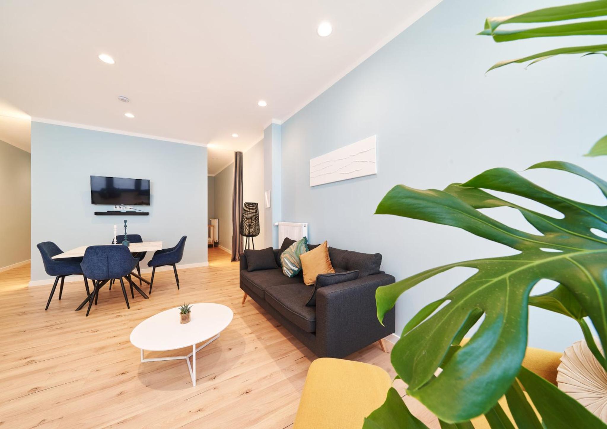 Studio Apartment photo 1
