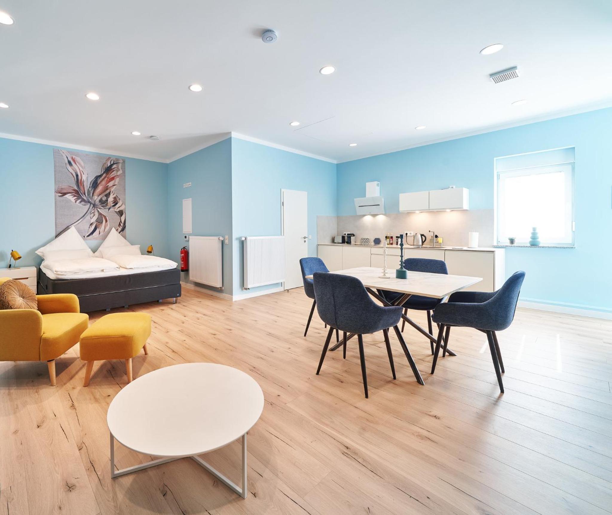 Studio Apartment photo 1