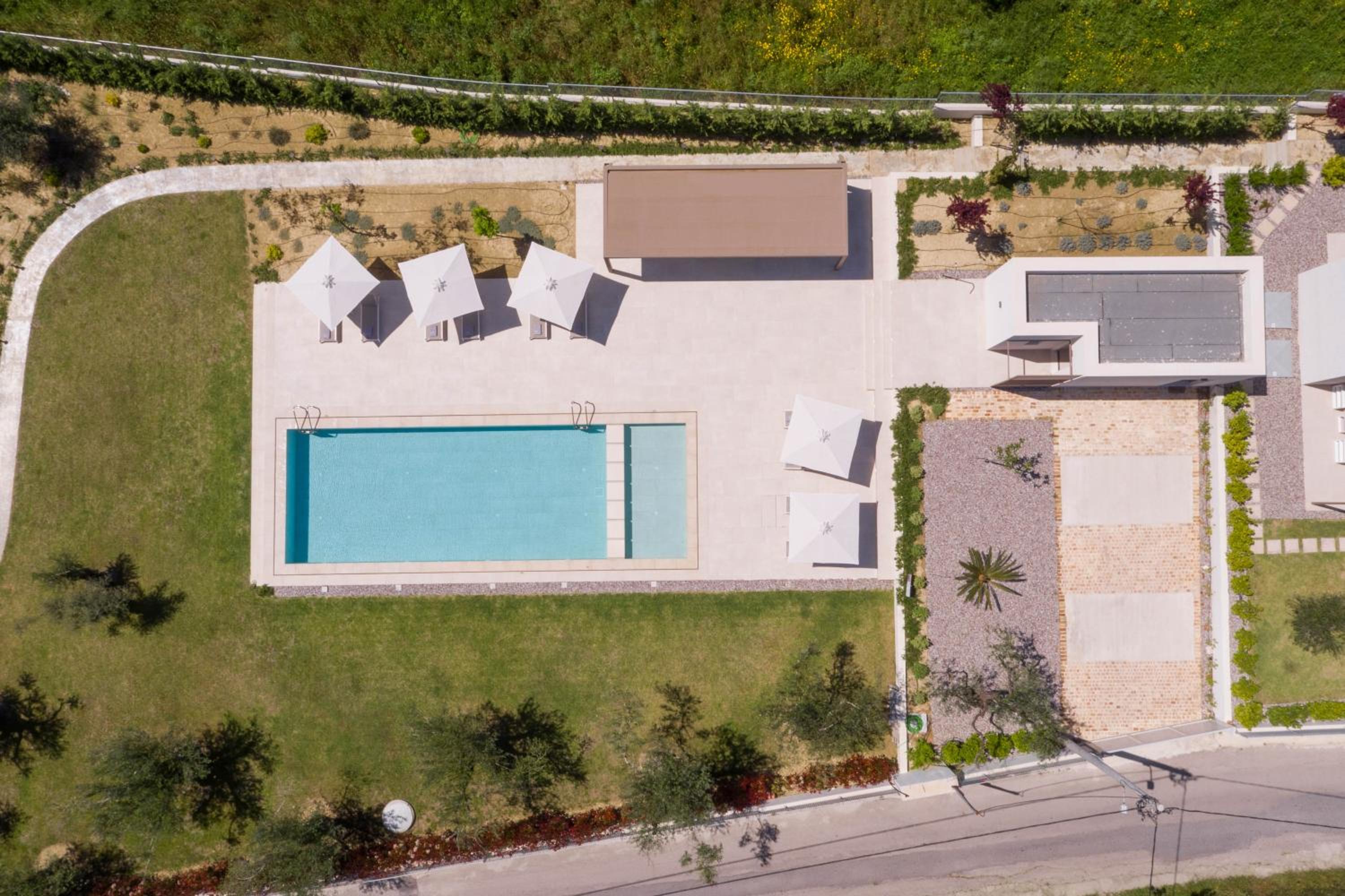 Two-Bedroom Villa - Photo 18