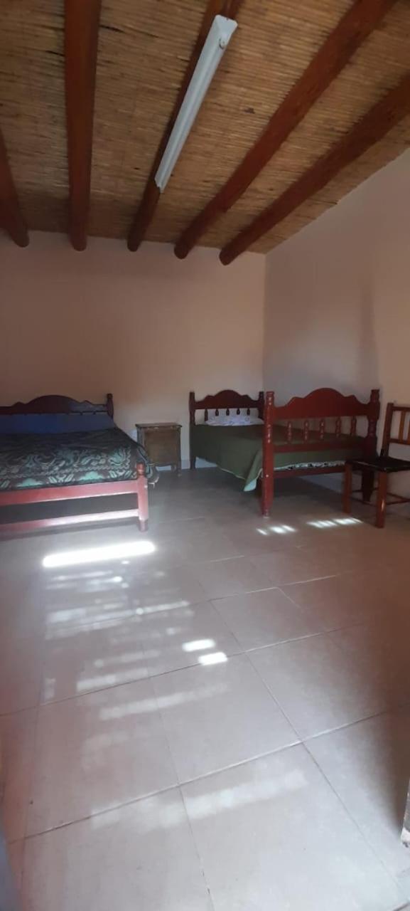 Basic Triple Room with Shared Bathroom photo 1