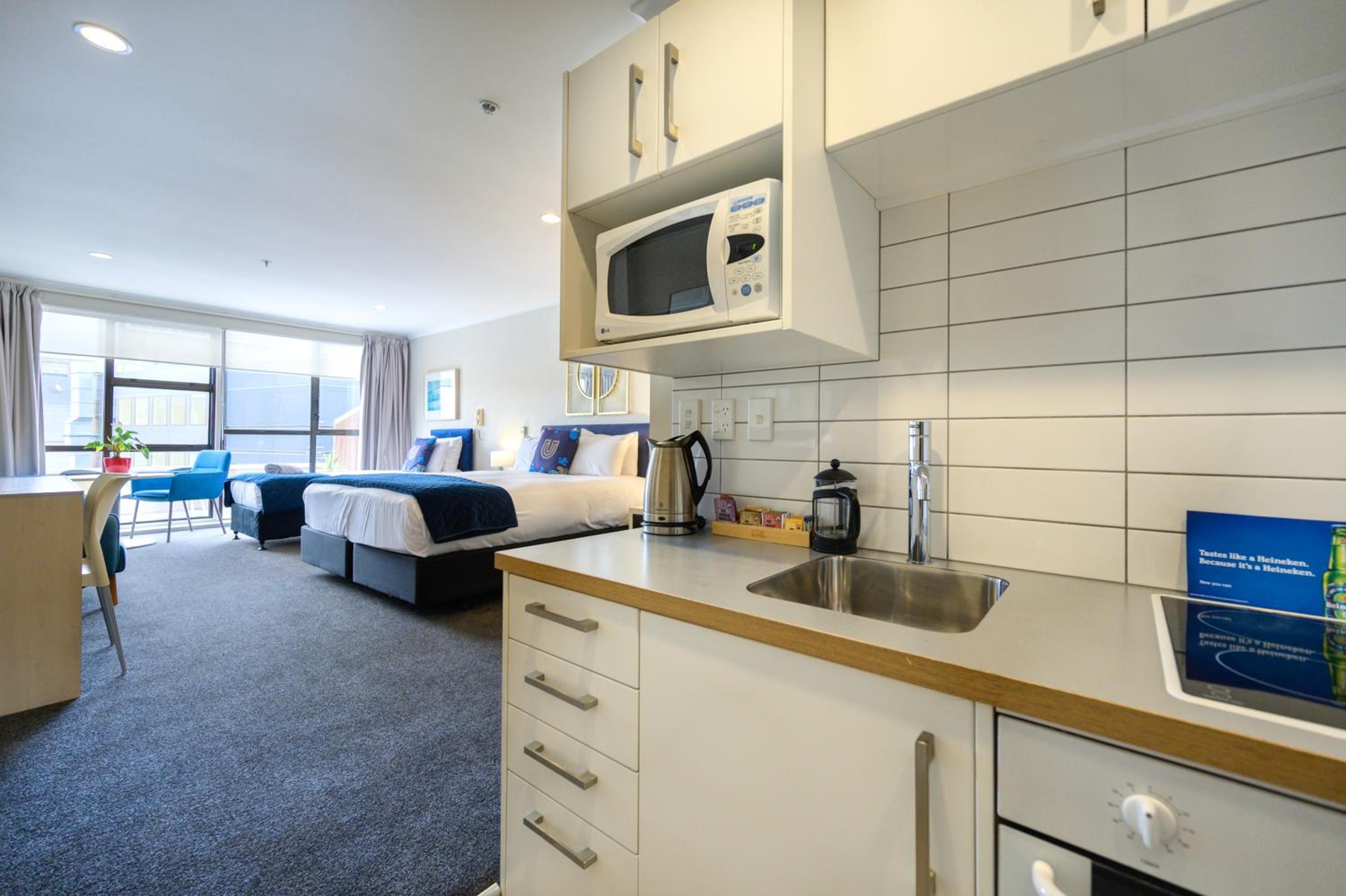 King Studio (3 Adults)