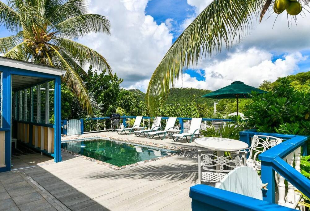 Villa with Private Pool photo 2