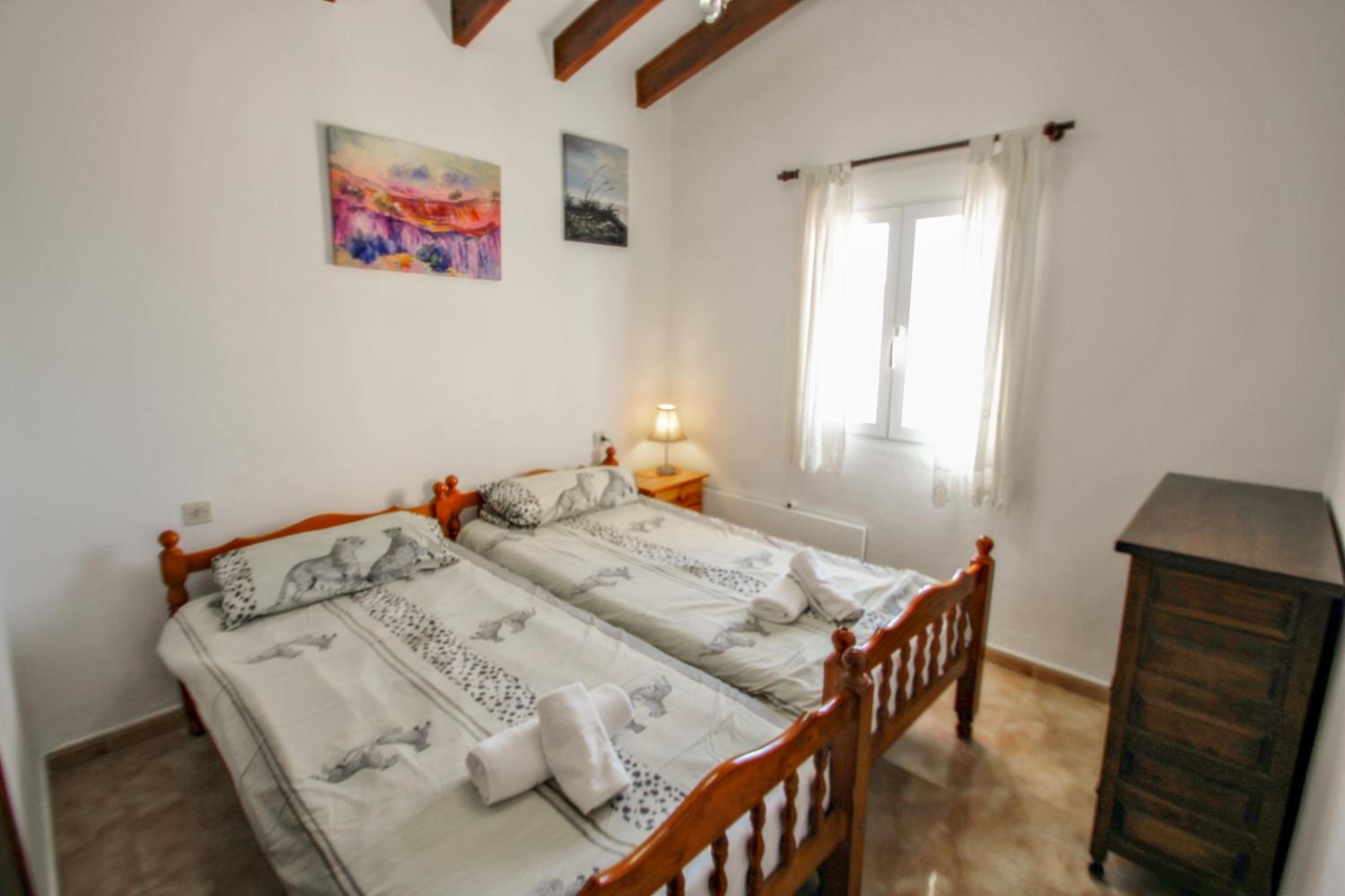 Casa de tres habitaciones
