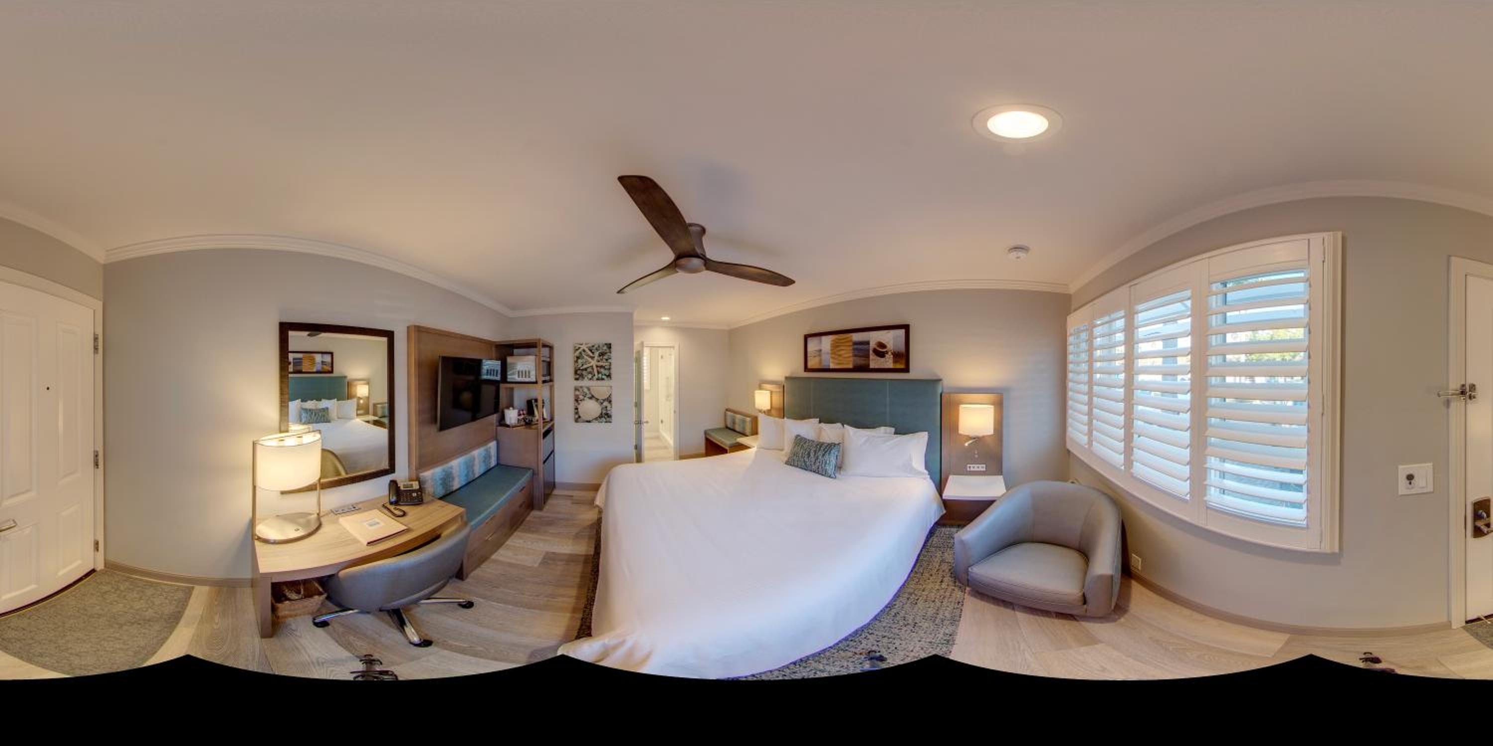 Standard King Room - Photo 5