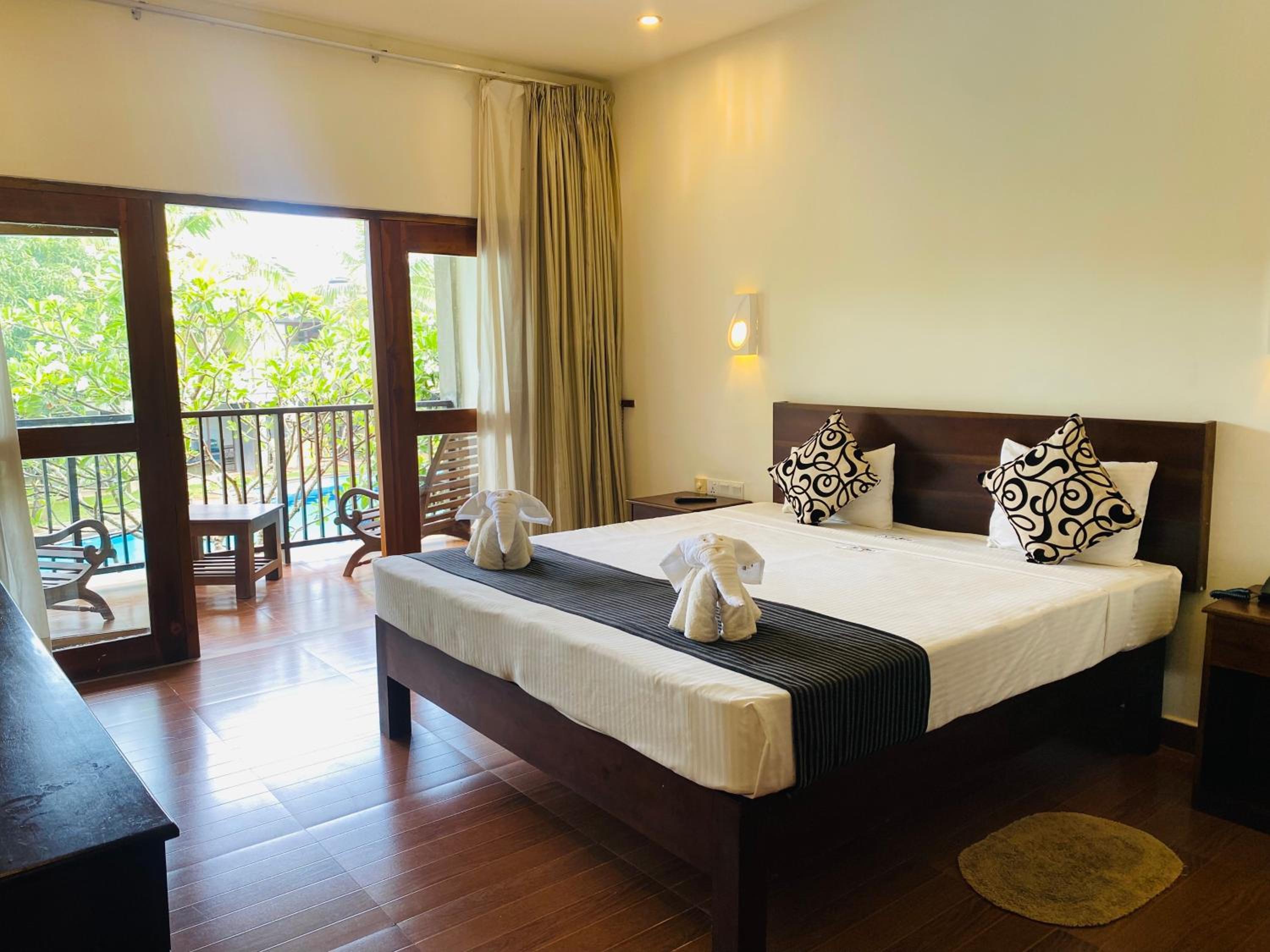 Deluxe Double Room photo 2