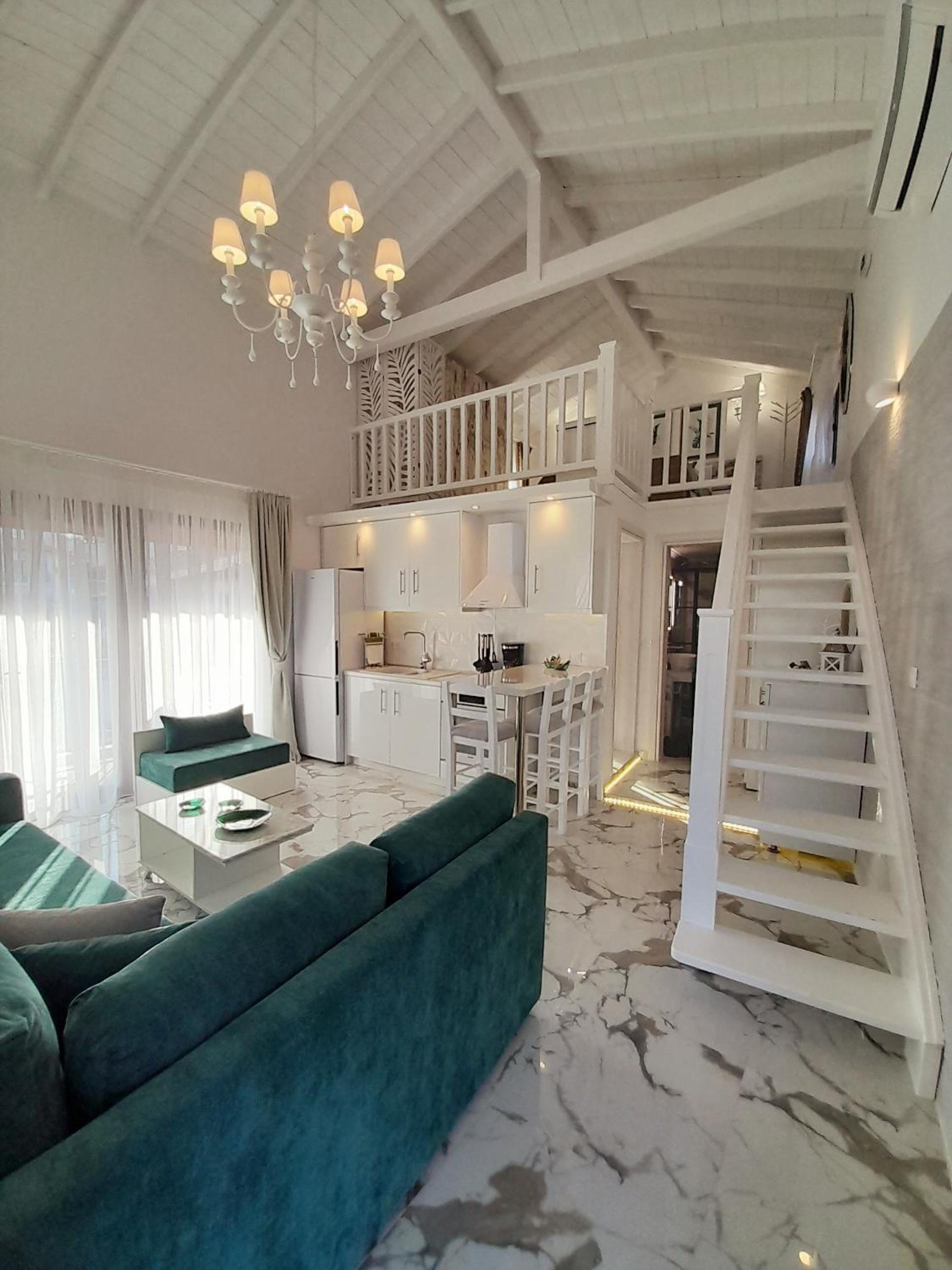 Loft photo 1