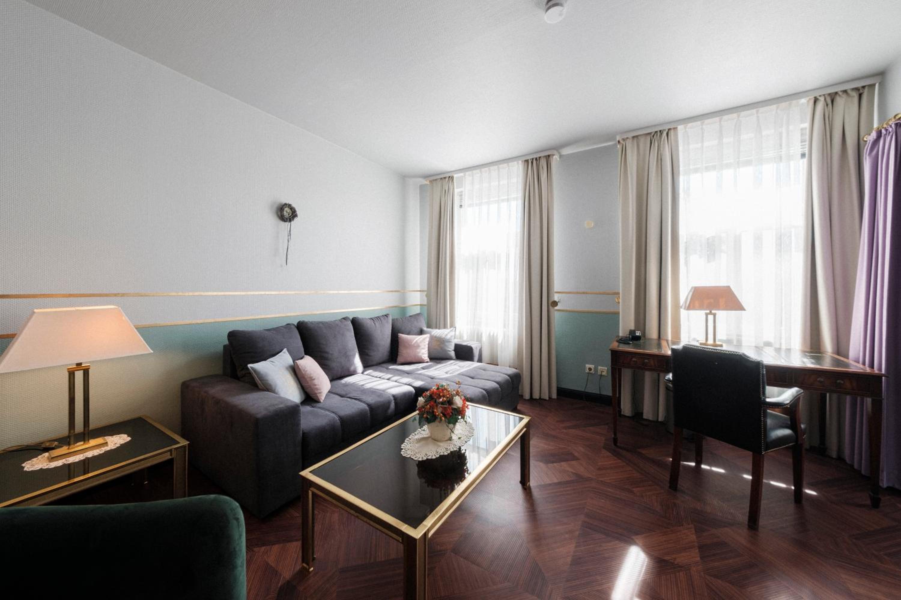 Junior Suite - Photo 5