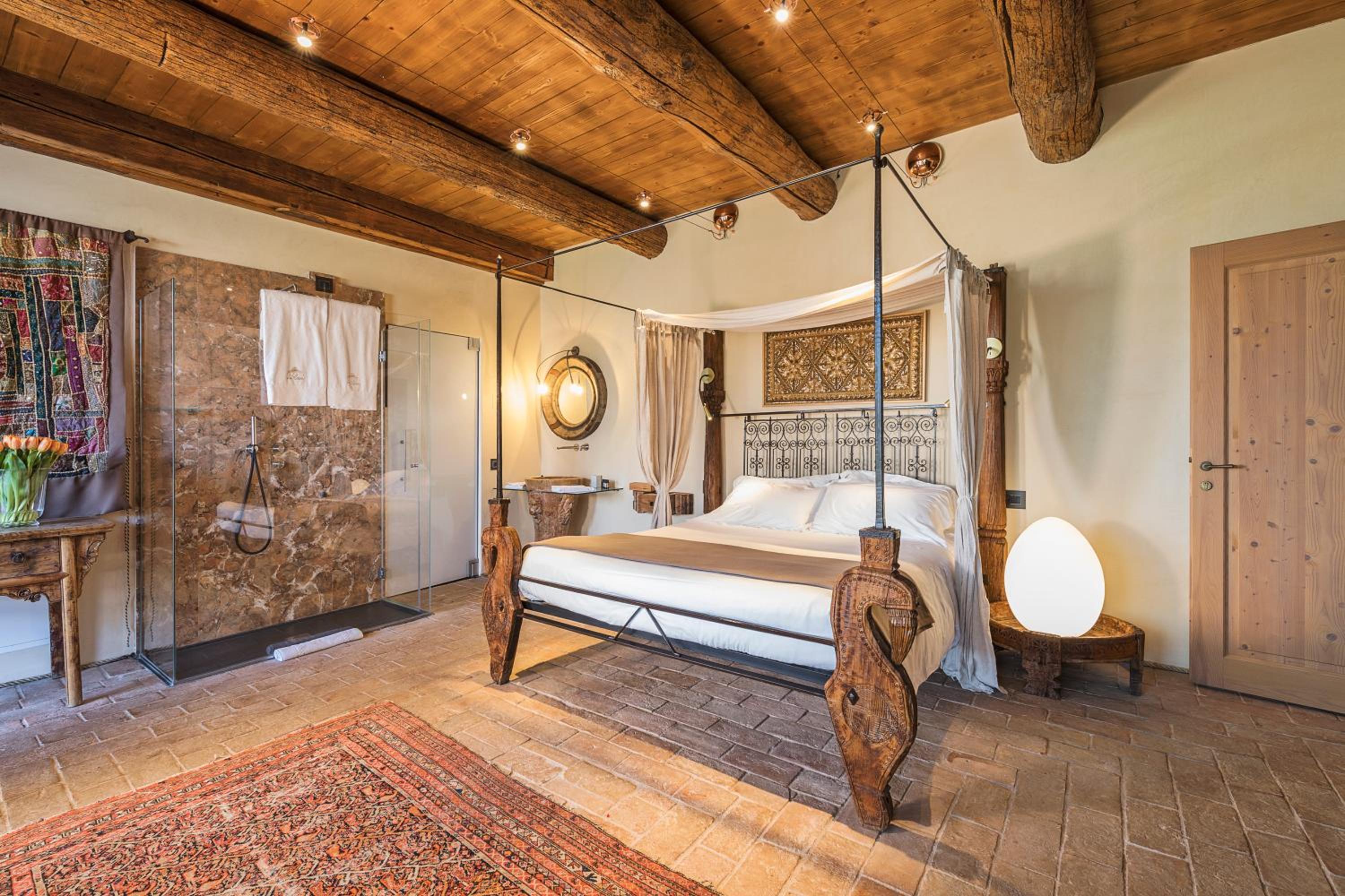 Suite photo 1