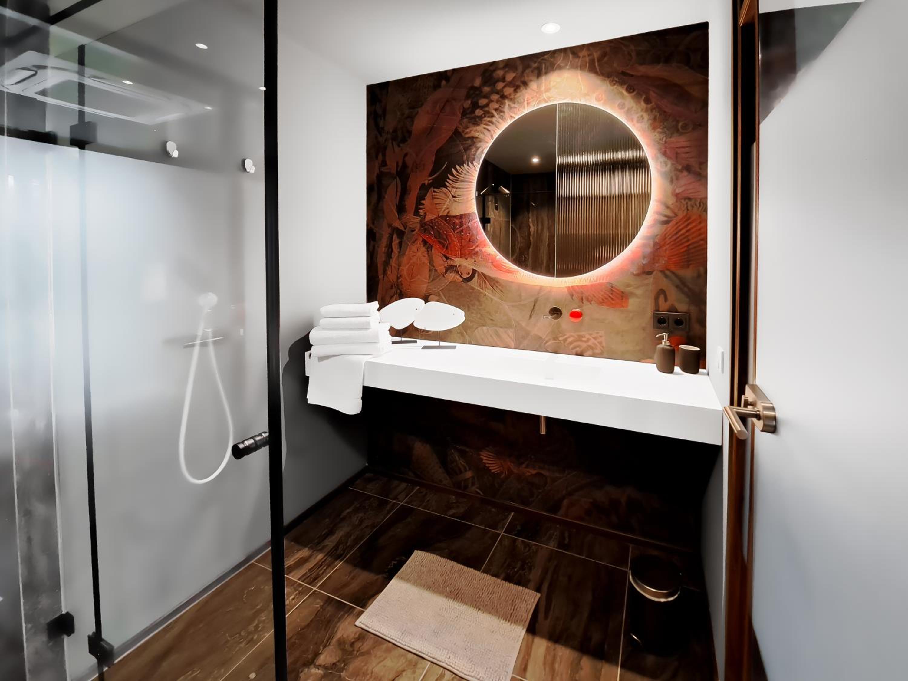 Business Double Room - Photo 2