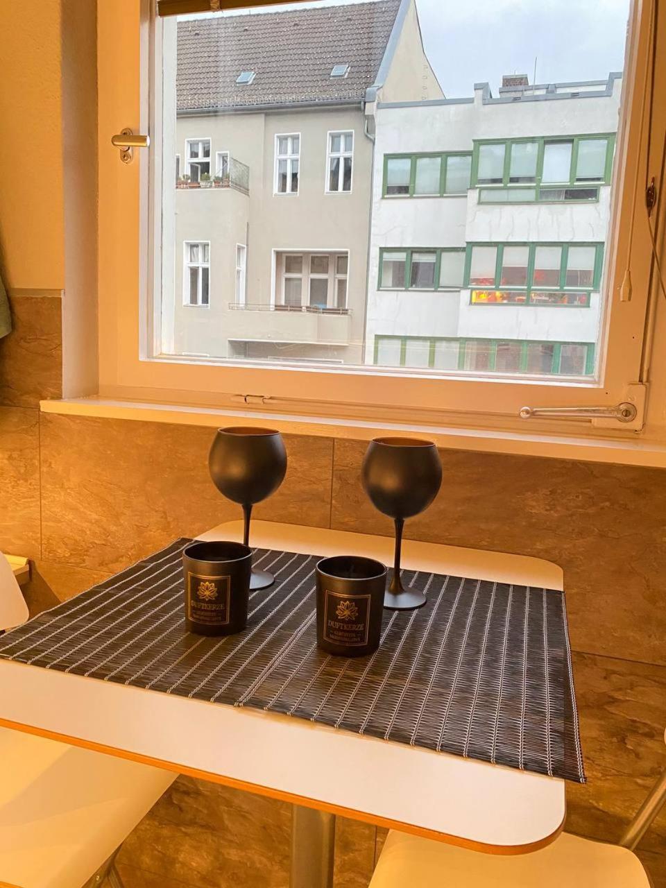 Studio with Balcony photo 2