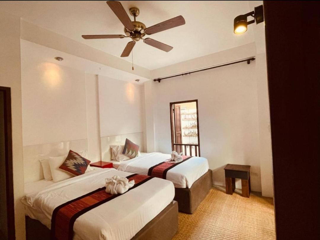 Deluxe Twin Room - Photo 13