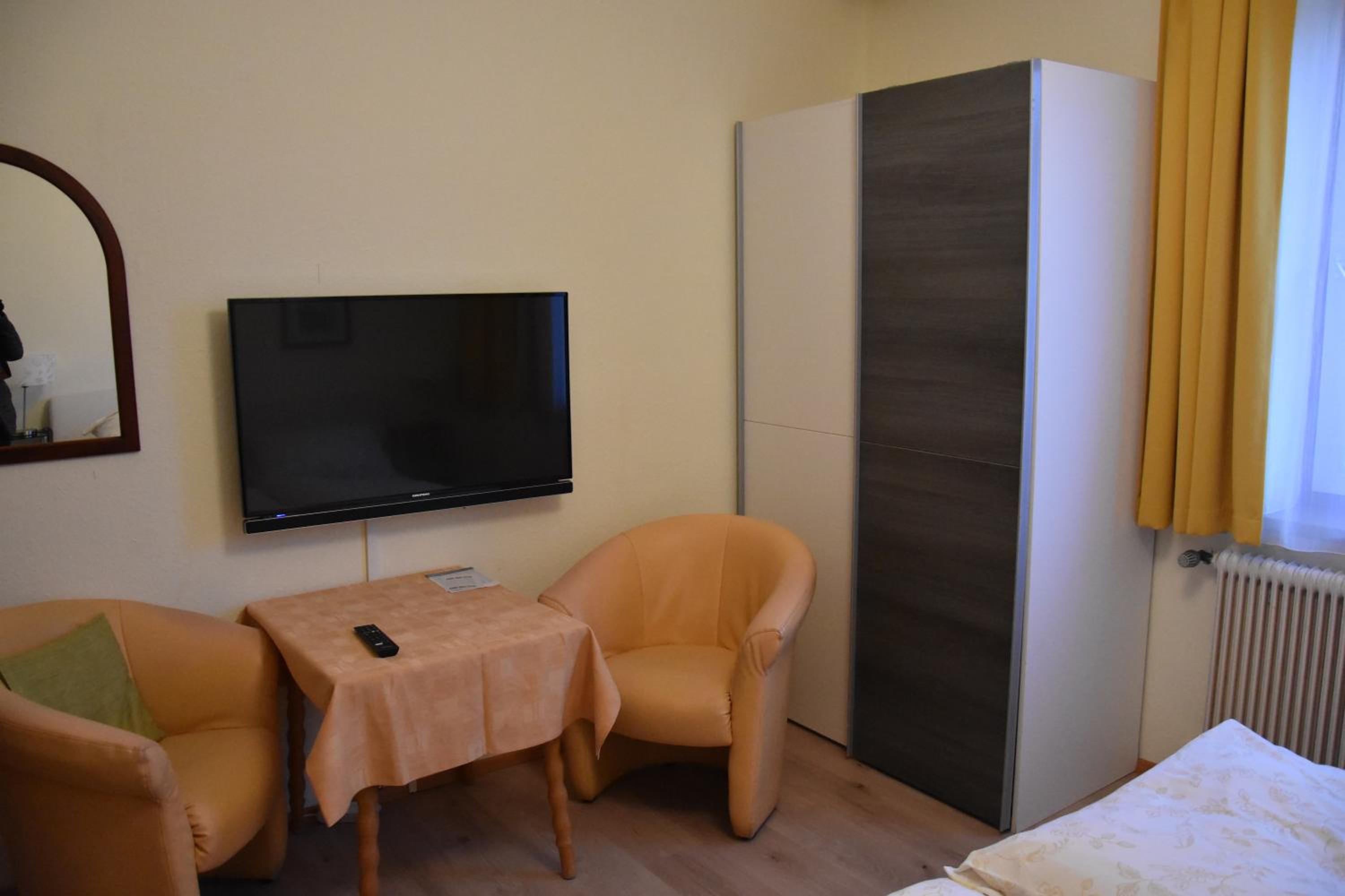 Economy Single Room