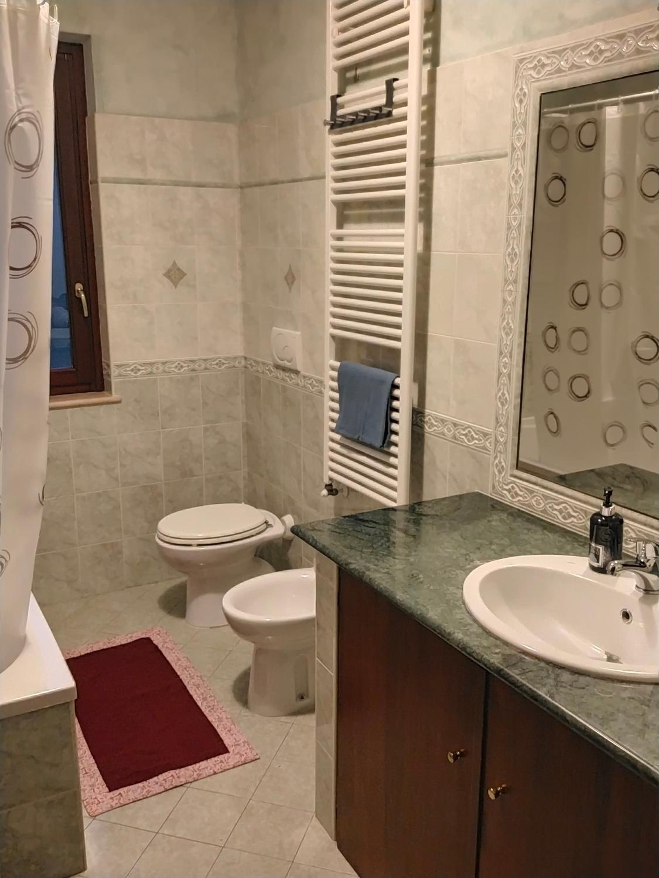Standard Double Room With Shared Bathroom photo 2