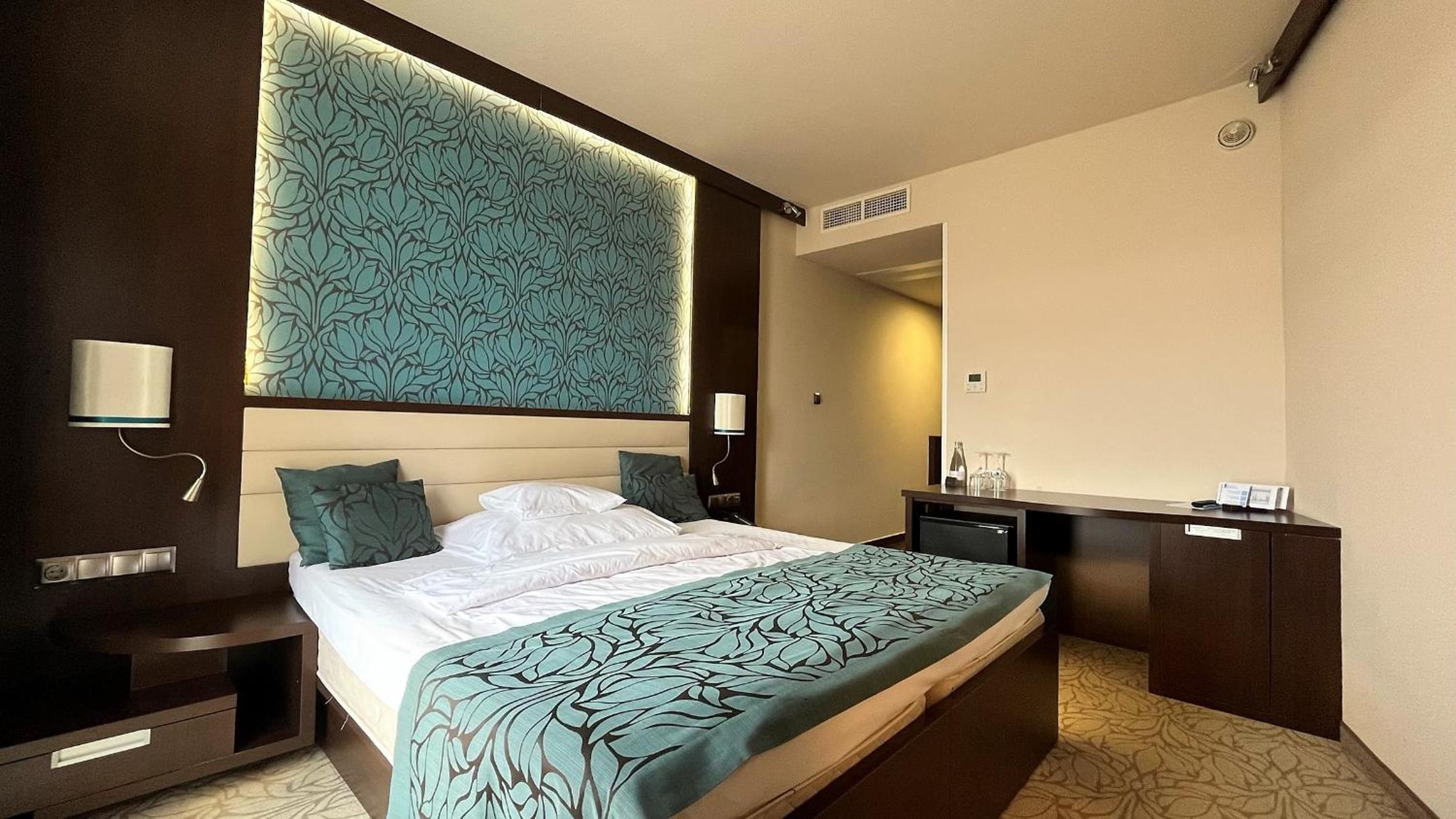 Economy Double Room photo 1