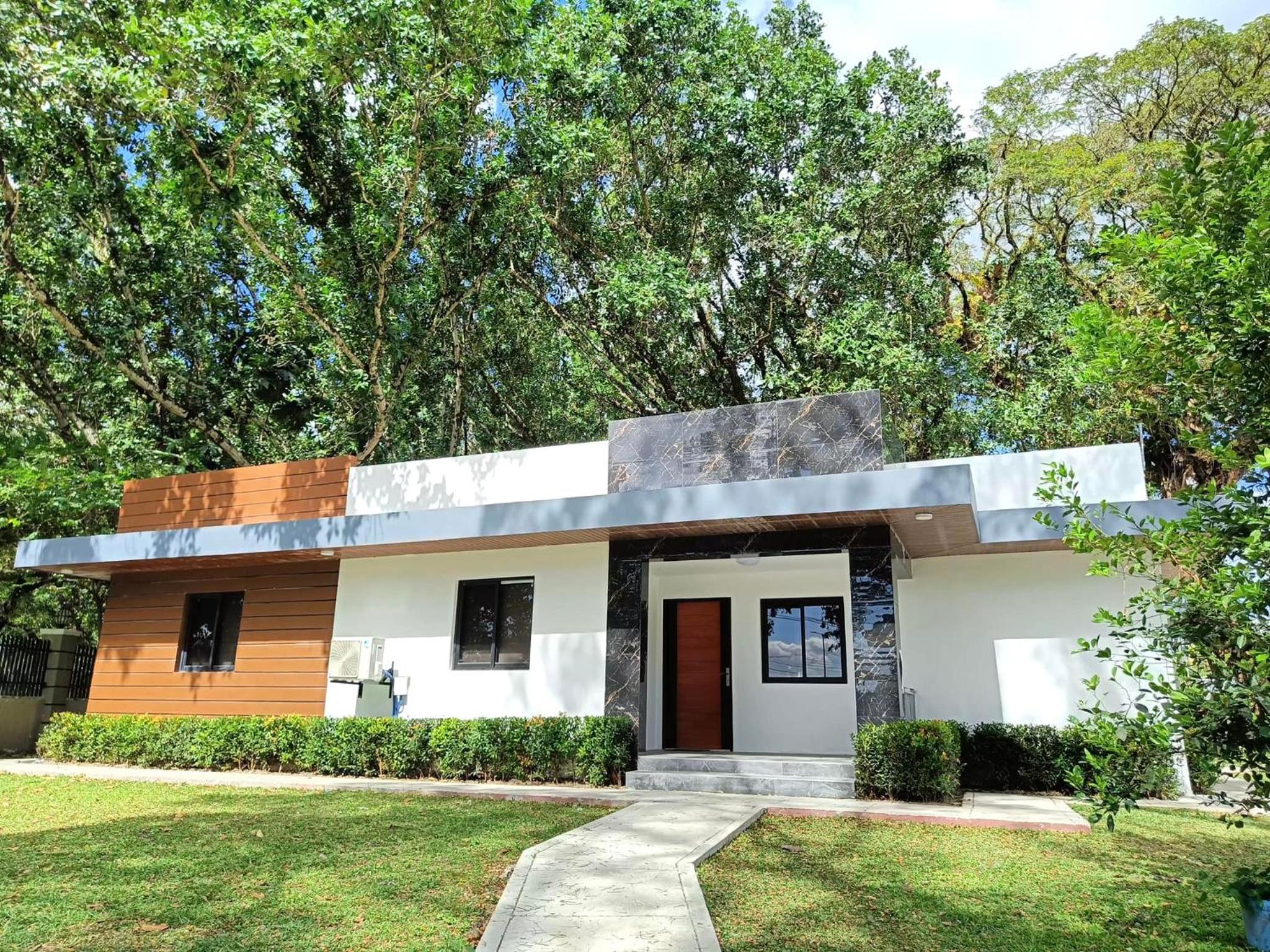 Premier Villa - Photo 4
