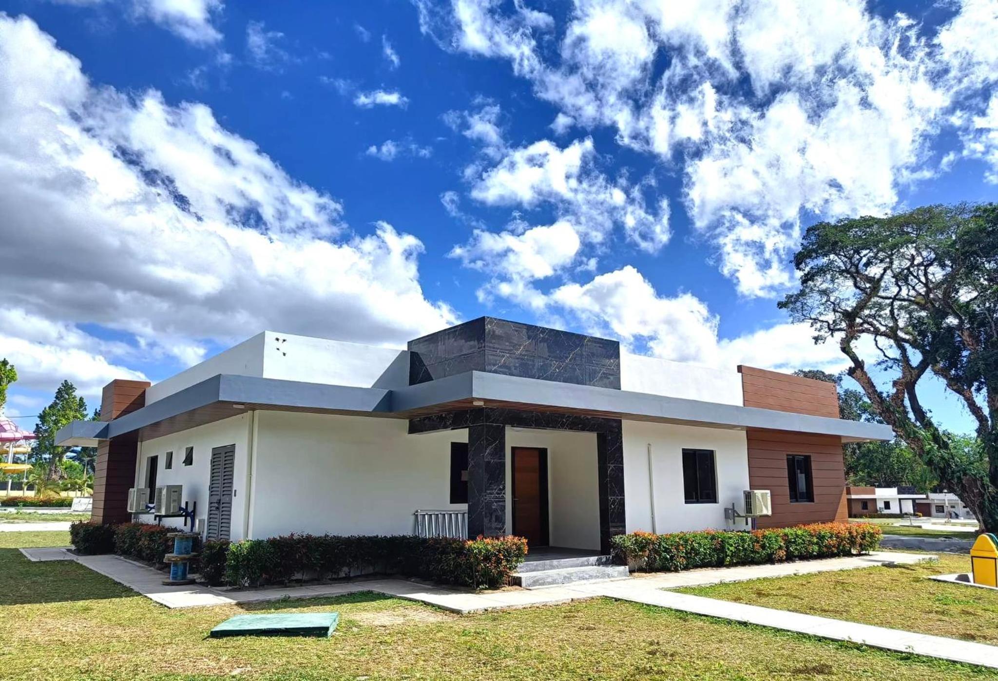 Premier Villa - Photo 5